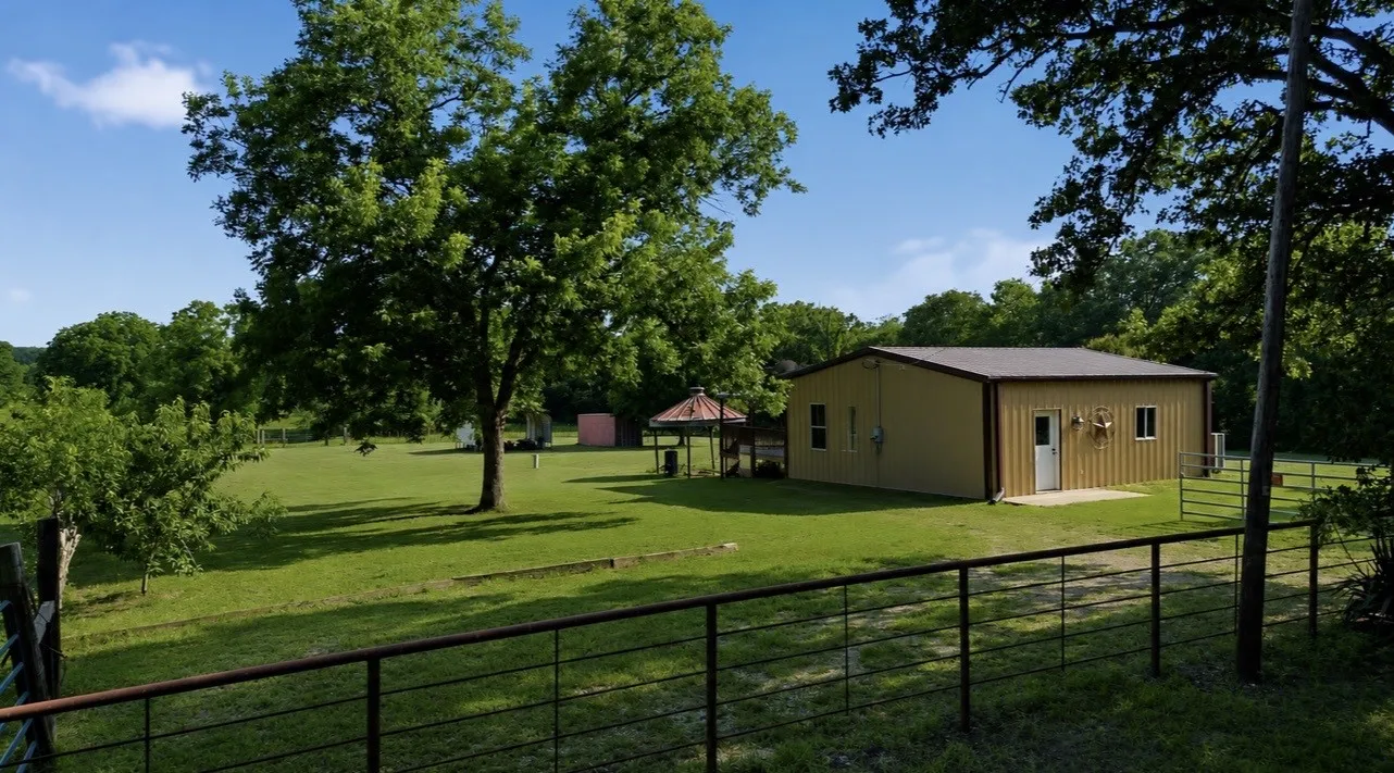 Single Family Residence For Sale in Delta County , 500 County Road 1300, Lake Creek, Texas 75450, 0, 1 Bathroom, Garage spaces, 900 Sqft, built in 2012, mls#21309162, Real Estate Agent in Lake Creek, Homes For Sale in Delta county, Homes For Sale in Lake Creek, Realtor in Lake Creek Texas, Real Estate Brokerage Independent Realty Texas, Luminita Cordes Realtor