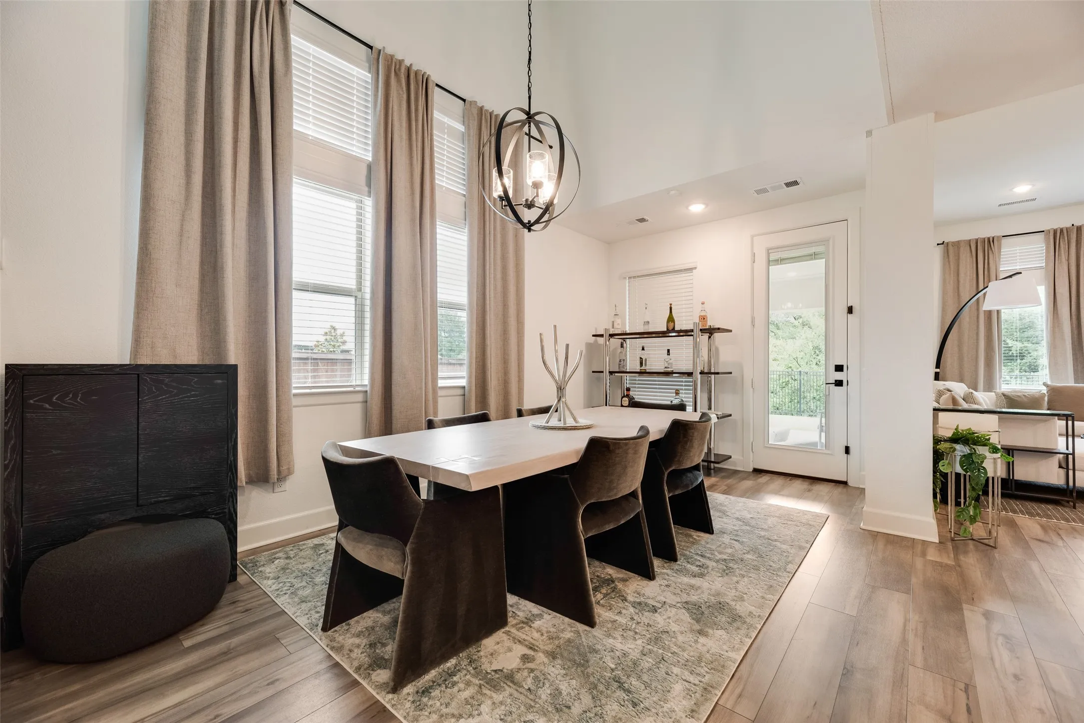 Single Family Residence For Sale in Denton County , 820 Filly, Aubrey, Texas 76227, 4 Bedrooms, 3 Bathrooms, 2 Garage spaces, 3,328 Sqft, built in 2023, Price $610,000, mls#21308500, Real Estate Agent in Aubrey, Homes For Sale in Denton county, Homes For Sale in Aubrey, Realtor in Aubrey Texas, Real Estate Brokerage Independent Realty Texas, Luminita Cordes Realtor