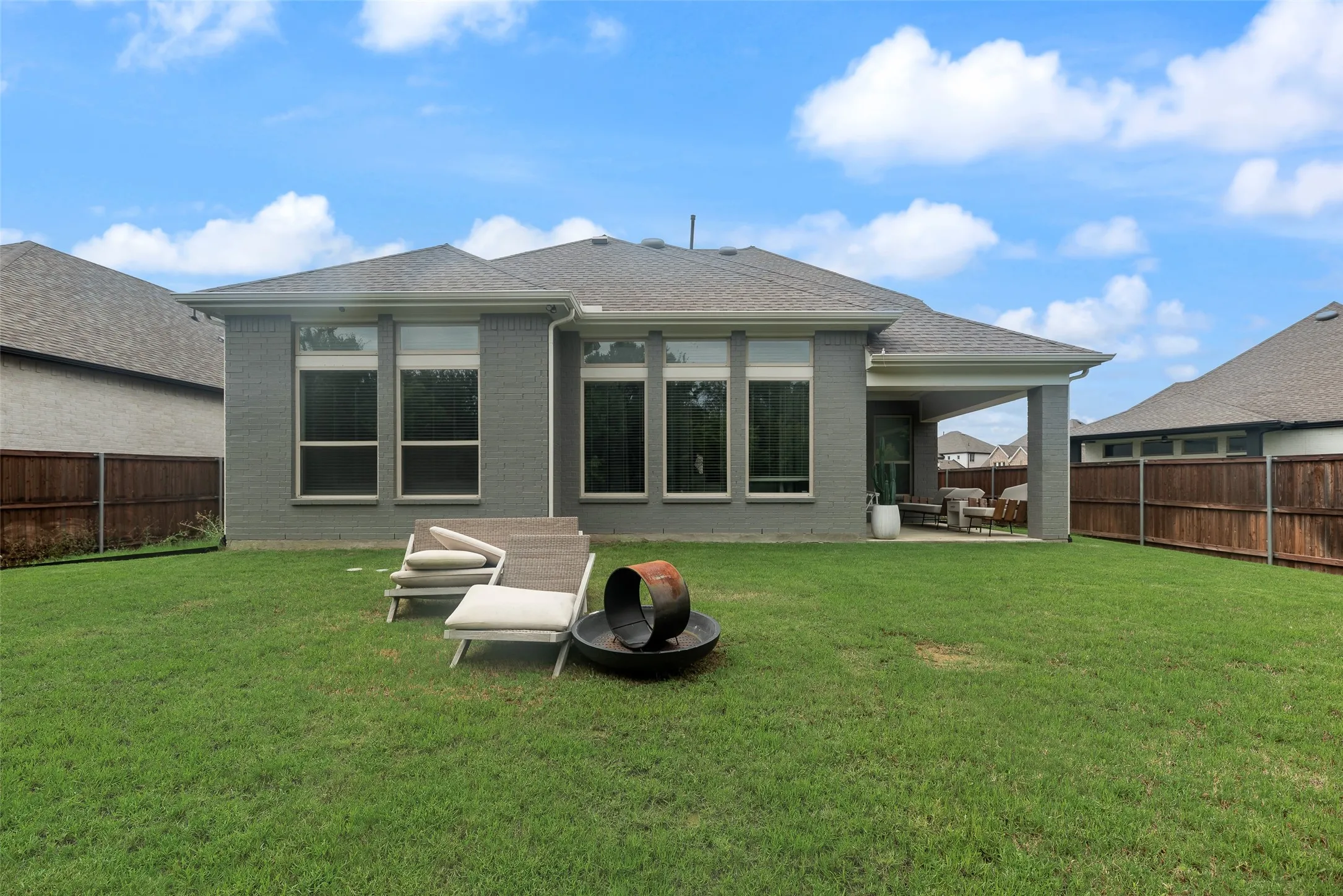 Single Family Residence For Sale in Denton County , 820 Filly, Aubrey, Texas 76227, 4 Bedrooms, 3 Bathrooms, 2 Garage spaces, 3,328 Sqft, built in 2023, Price $610,000, mls#21308500, Real Estate Agent in Aubrey, Homes For Sale in Denton county, Homes For Sale in Aubrey, Realtor in Aubrey Texas, Real Estate Brokerage Independent Realty Texas, Luminita Cordes Realtor