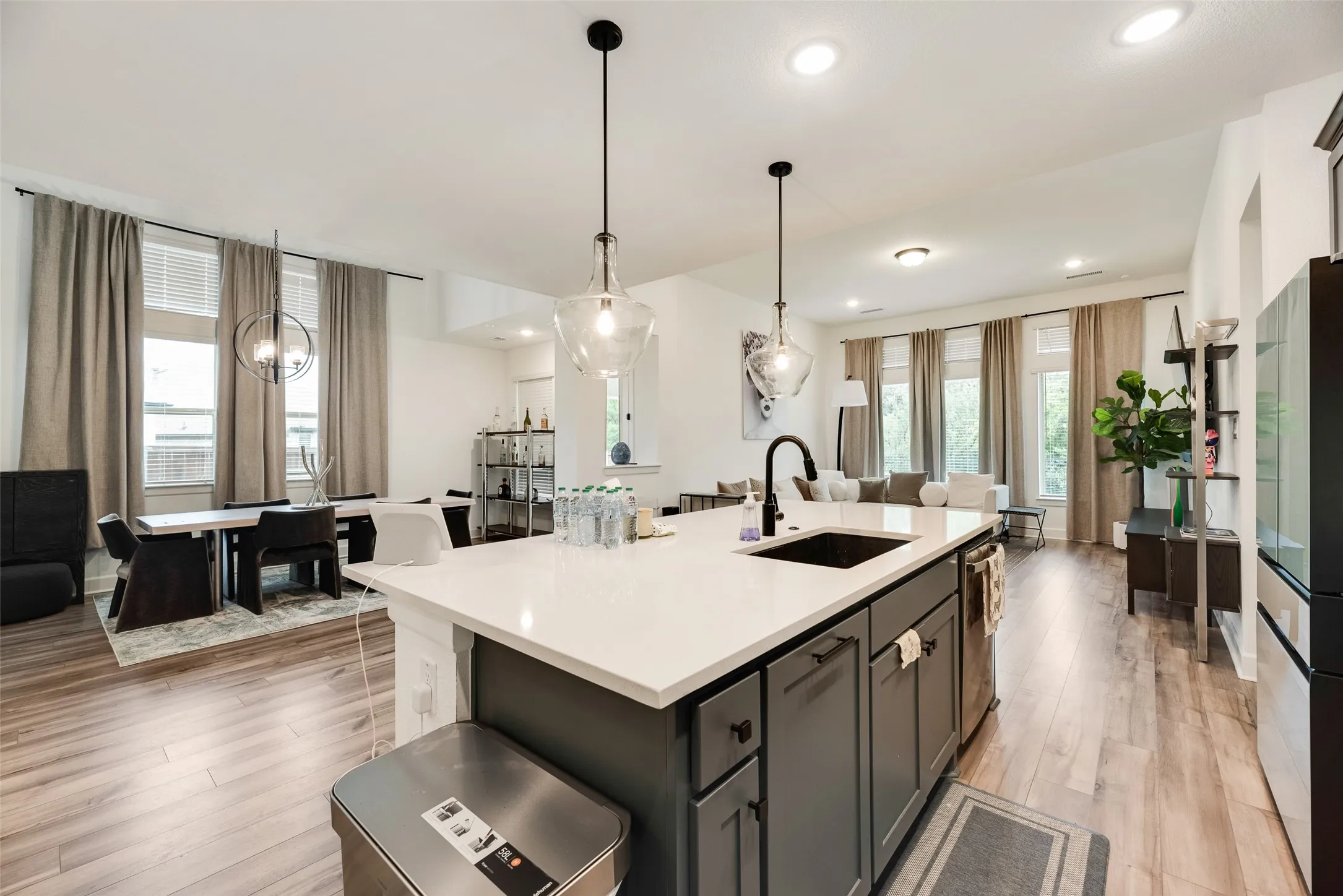 Single Family Residence For Sale in Denton County , 820 Filly, Aubrey, Texas 76227, 4 Bedrooms, 3 Bathrooms, 2 Garage spaces, 3,328 Sqft, built in 2023, Price $610,000, mls#21308500, Real Estate Agent in Aubrey, Homes For Sale in Denton county, Homes For Sale in Aubrey, Realtor in Aubrey Texas, Real Estate Brokerage Independent Realty Texas, Luminita Cordes Realtor