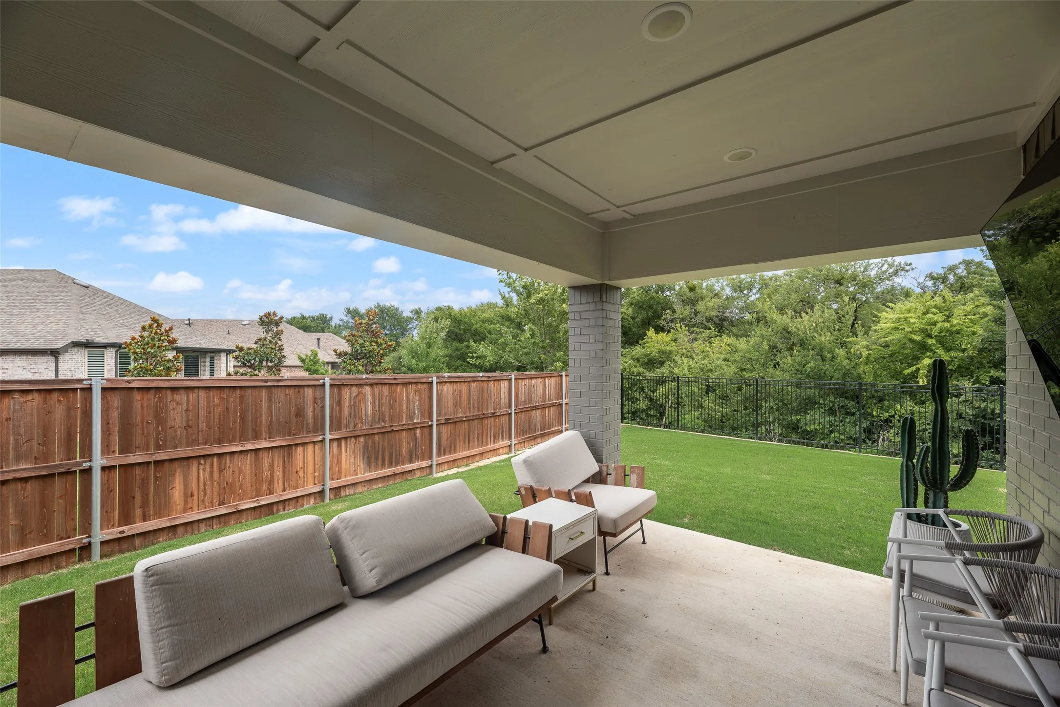 Single Family Residence For Sale in Denton County , 820 Filly, Aubrey, Texas 76227, 4 Bedrooms, 3 Bathrooms, 2 Garage spaces, 3,328 Sqft, built in 2023, Price $610,000, mls#21308500, Real Estate Agent in Aubrey, Homes For Sale in Denton county, Homes For Sale in Aubrey, Realtor in Aubrey Texas, Real Estate Brokerage Independent Realty Texas, Luminita Cordes Realtor