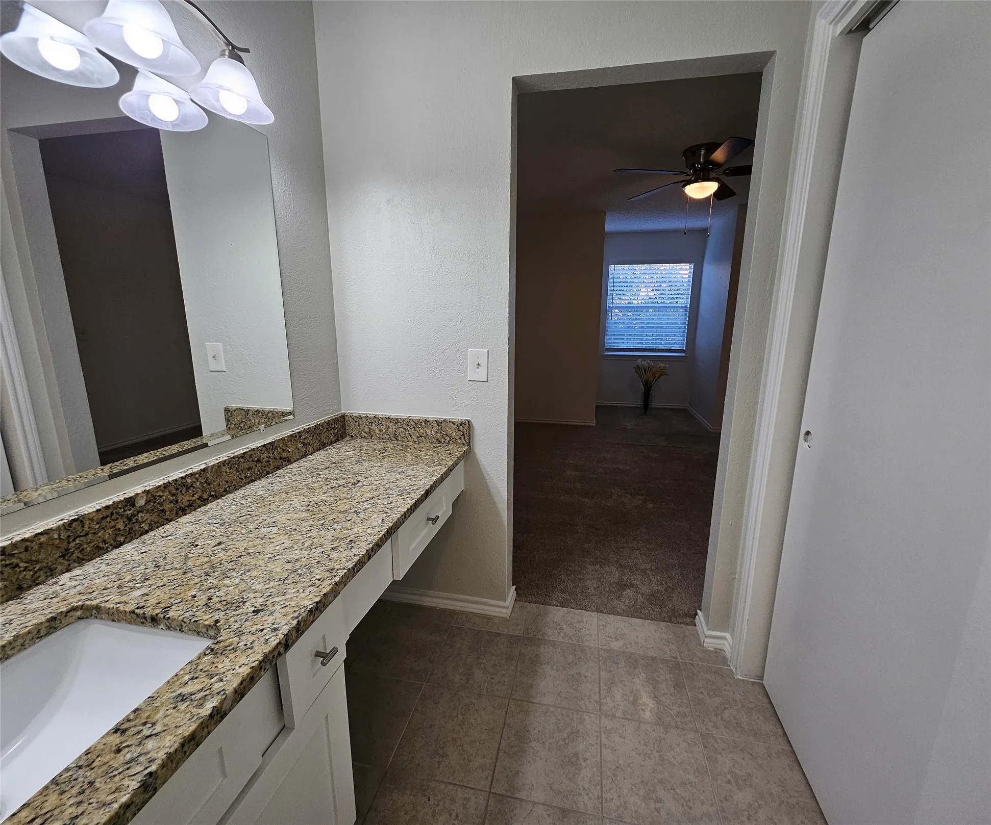 Townhouse For Sale in Collin County , 17910 Windflower Way 2004, Dallas, Texas 75252, 3 Bedroom, 3 Bathroom, Garage spaces, 1,555 Sqft, built in 1985, mls#21309214, Real Estate Agent in Dallas, Homes For Sale in Collin county, Homes For Sale in Dallas, Realtor in Dallas Texas, Real Estate Brokerage Independent Realty Texas, Luminita Cordes Realtor