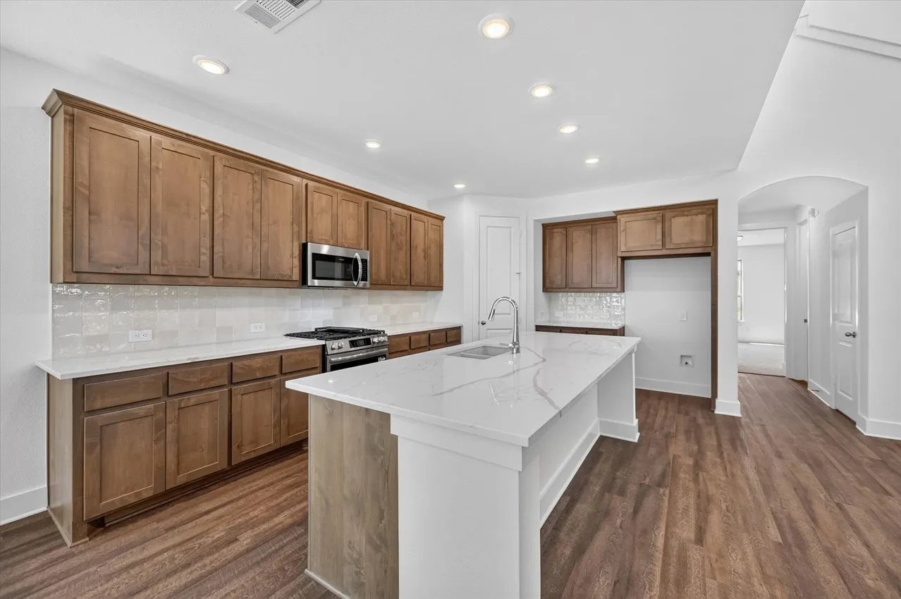 Single Family Residence For Sale in Ellis County , 3596 Redbud Flower Trail, Venus, Texas 76084, 4 Bedroom, 4 Bathroom, 2 Garage spaces, 2,454 Sqft, built in 2026, mls#21308614, Real Estate Agent in Venus, Homes For Sale in Ellis county, Homes For Sale in Venus, Realtor in Venus Texas, Real Estate Brokerage Independent Realty Texas, Luminita Cordes Realtor