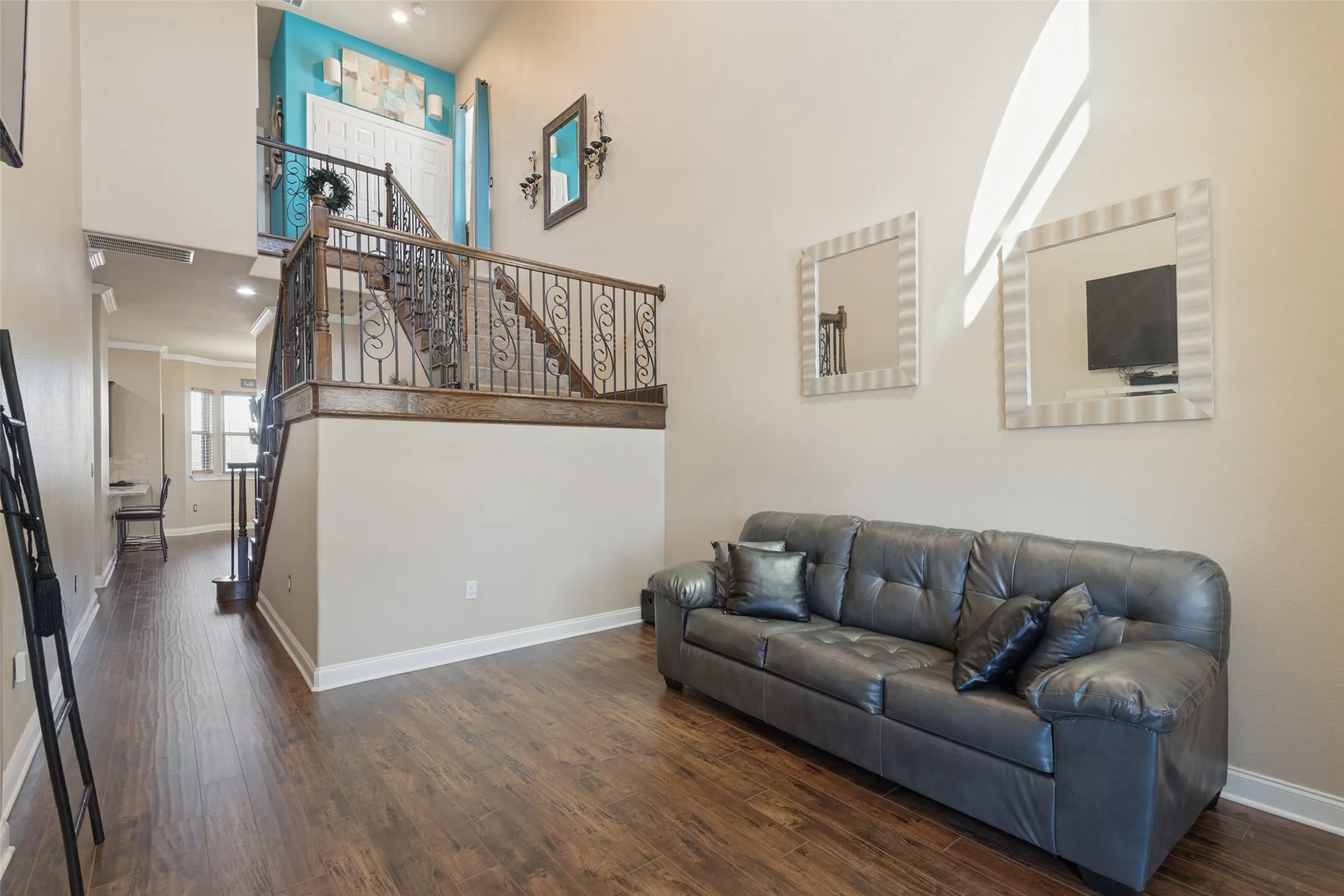 Single Family Residence For Sale in Kaufman County , 112 Brooks Street, Terrell, Texas 75160, 3 Bedroom, 3 Bathroom, 2 Garage spaces, 1,837 Sqft, built in 2018, mls#21309146, Real Estate Agent in Terrell, Homes For Sale in Kaufman county, Homes For Sale in Terrell, Realtor in Terrell Texas, Real Estate Brokerage Independent Realty Texas, Luminita Cordes Realtor