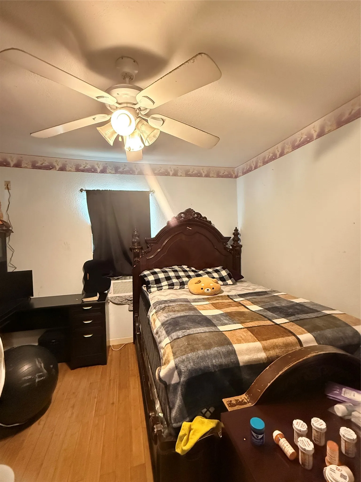 Single Family Residence For Sale in Dallas County , 2922 Reed Lane, Dallas, Texas 75215, 3 Bedrooms, 1 Bathroom, Garage spaces, 1,200 Sqft, built in 1926, Price $170,000, mls#21309335, Real Estate Agent in Dallas, Homes For Sale in Dallas county, Homes For Sale in Dallas, Realtor in Dallas Texas, Real Estate Brokerage Independent Realty Texas, Luminita Cordes Realtor