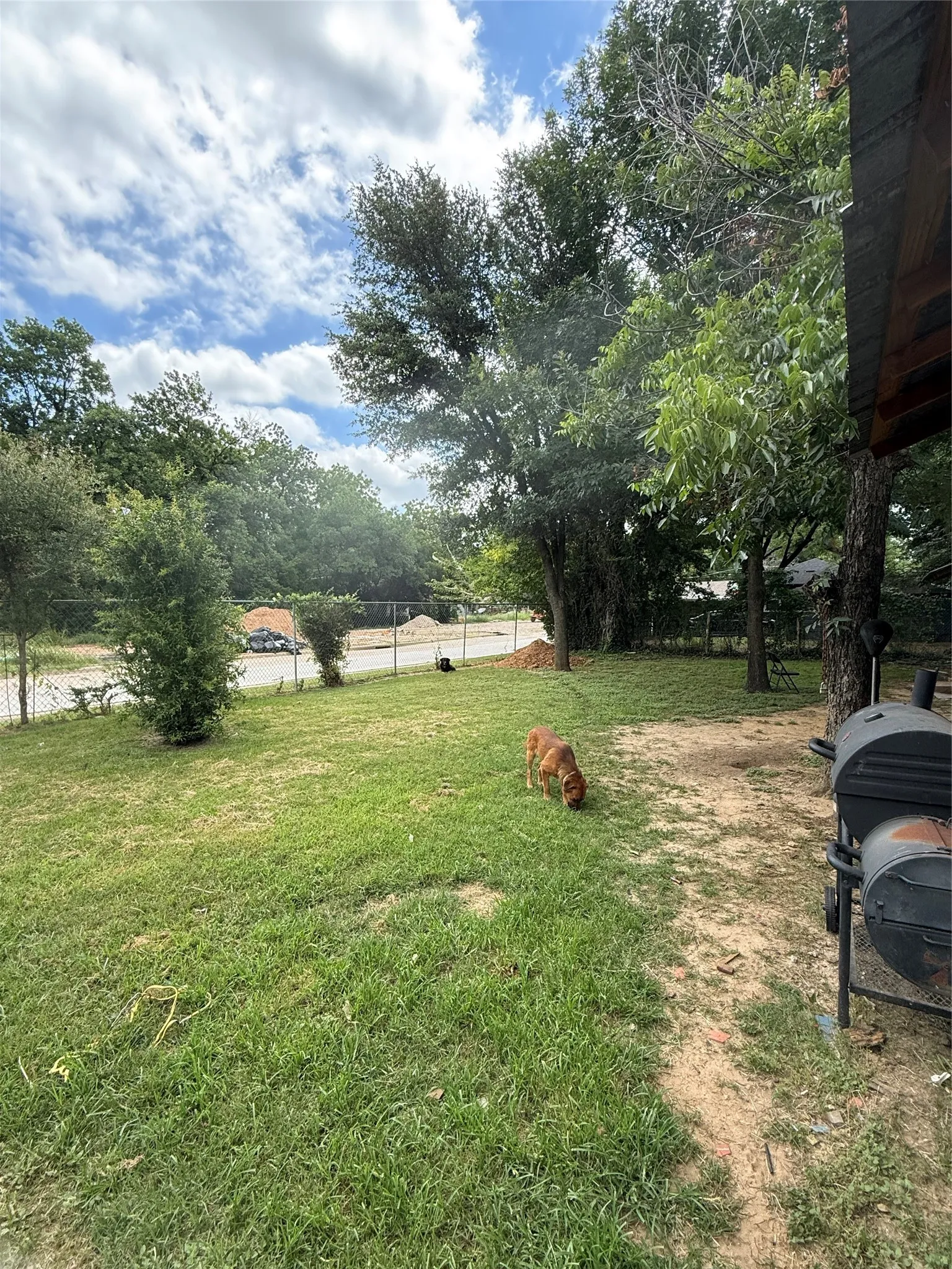 Single Family Residence For Sale in Dallas County , 2922 Reed Lane, Dallas, Texas 75215, 3 Bedrooms, 1 Bathroom, Garage spaces, 1,200 Sqft, built in 1926, Price $170,000, mls#21309335, Real Estate Agent in Dallas, Homes For Sale in Dallas county, Homes For Sale in Dallas, Realtor in Dallas Texas, Real Estate Brokerage Independent Realty Texas, Luminita Cordes Realtor