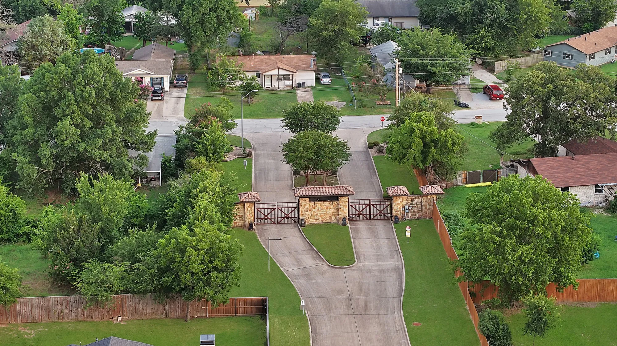Unimproved Land For Sale in Tarrant County , 209 Familia Court, Azle, Texas 76020, 0, 0, Garage spaces, 0 Sqft, built in 0, mls#21309299, Real Estate Agent in Azle, Homes For Sale in Tarrant county, Homes For Sale in Azle, Realtor in Azle Texas, Real Estate Brokerage Independent Realty Texas, Luminita Cordes Realtor