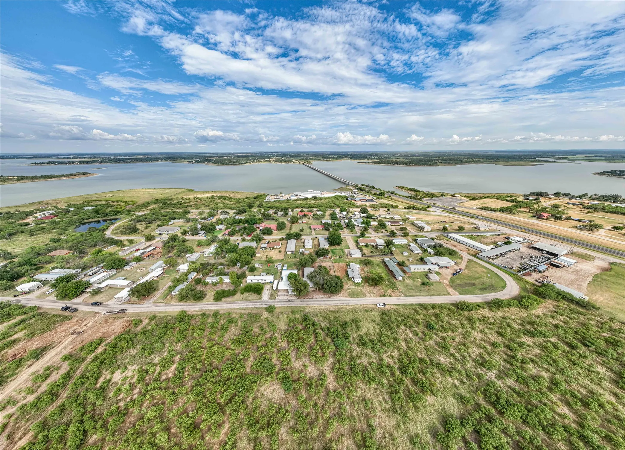 Mobile Home For Sale in Stephens County , 122 County Road 306, Breckenridge, Texas 76424, 4 Bedroom, 2 Bathroom, 1 Garage spaces, 1,696 Sqft, built in 1980, Price $80,000, mls#21309328, Real Estate Agent in Breckenridge, Homes For Sale in Stephens county, Homes For Sale in Breckenridge, Realtor in Breckenridge Texas, Real Estate Brokerage Independent Realty Texas, Luminita Cordes Realtor