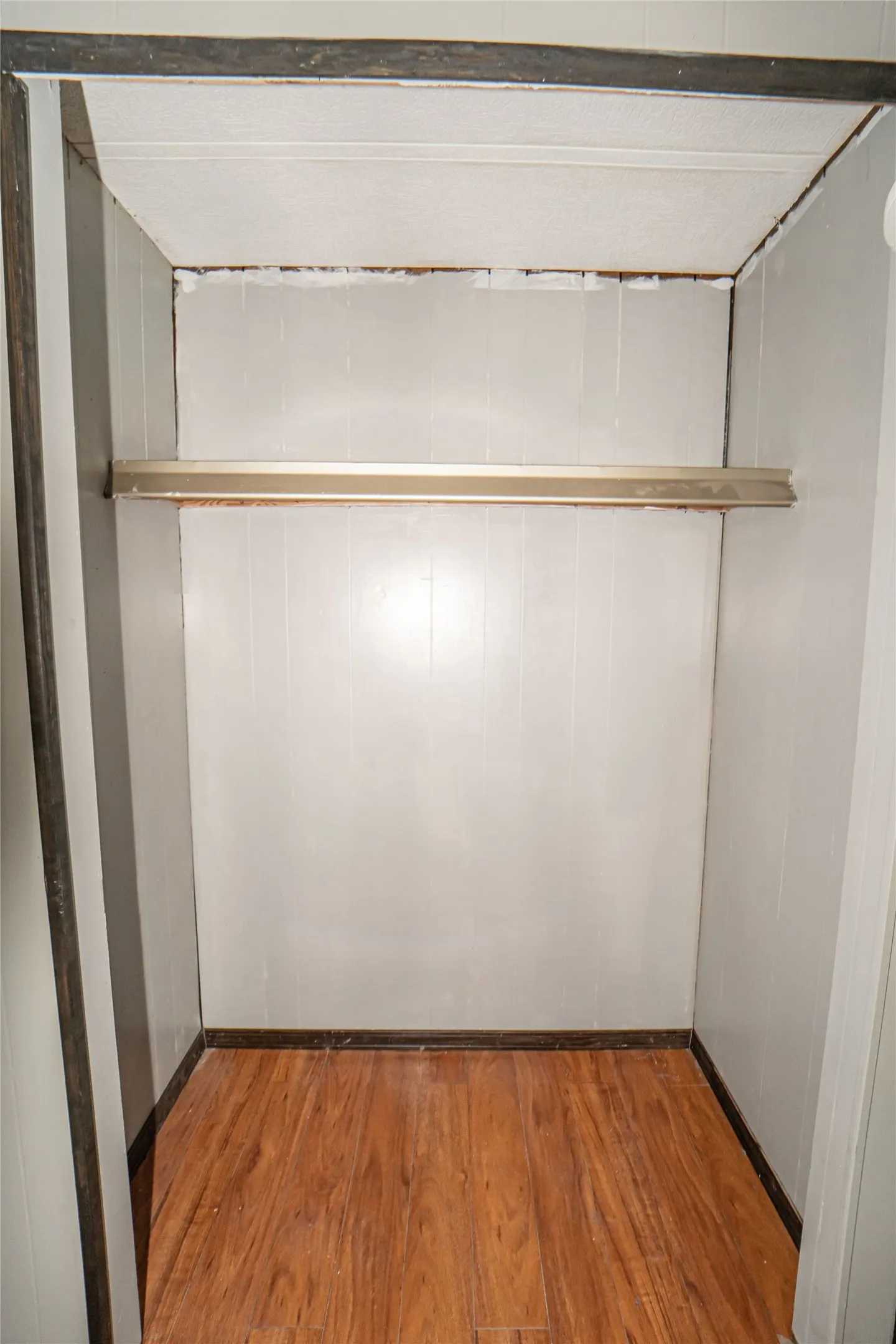 Mobile Home For Sale in Stephens County , 122 County Road 306, Breckenridge, Texas 76424, 4 Bedroom, 2 Bathroom, 1 Garage spaces, 1,696 Sqft, built in 1980, Price $80,000, mls#21309328, Real Estate Agent in Breckenridge, Homes For Sale in Stephens county, Homes For Sale in Breckenridge, Realtor in Breckenridge Texas, Real Estate Brokerage Independent Realty Texas, Luminita Cordes Realtor