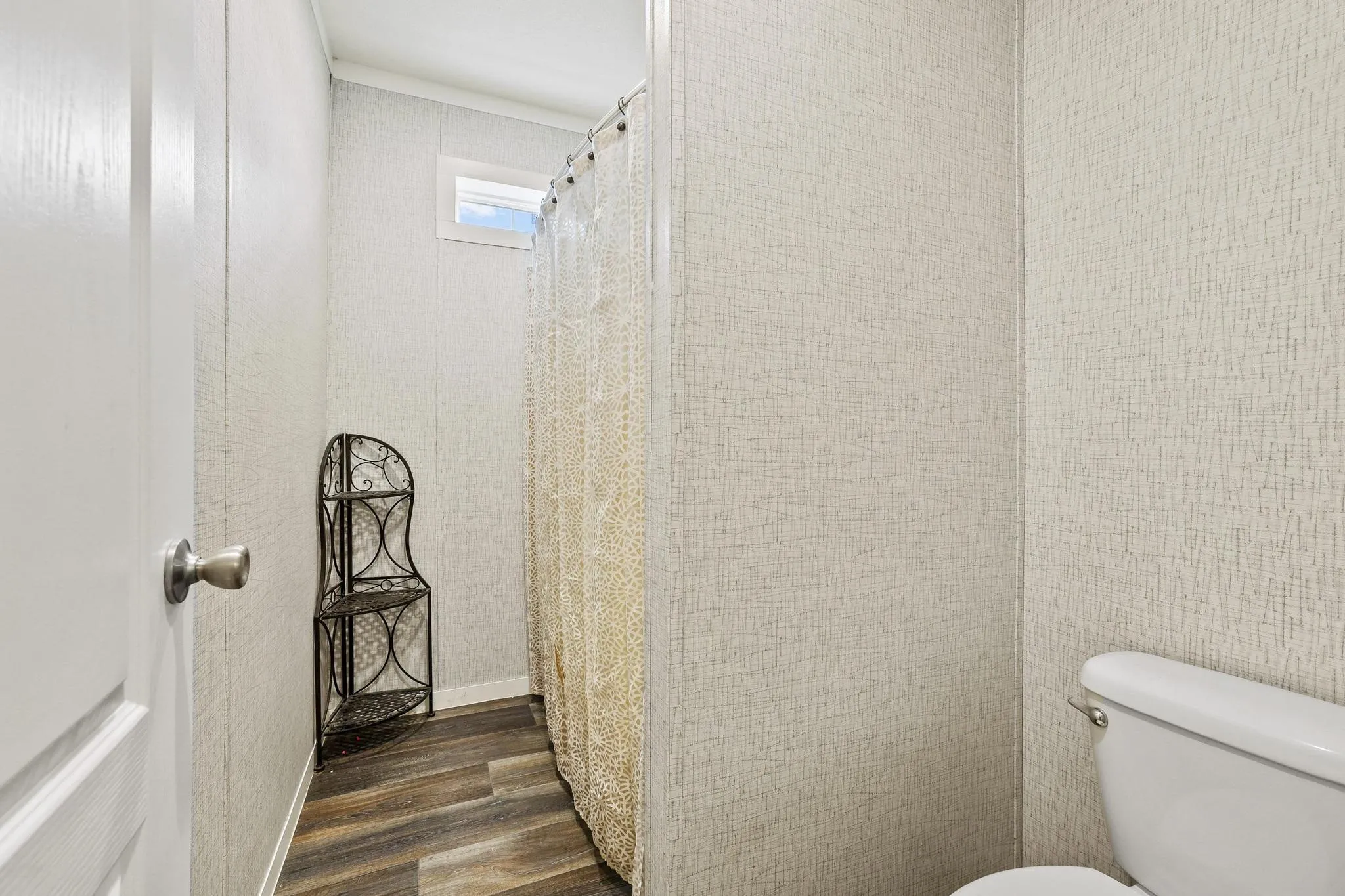 Mobile Home For Sale in Collin County , 10950 County Road 632, Blue Ridge, Texas 75424, 5 Bedroom, 3 Bathroom, Garage spaces, 2,220 Sqft, built in 2022, mls#21257461, Real Estate Agent in Blue Ridge, Homes For Sale in Collin county, Homes For Sale in Blue Ridge, Realtor in Blue Ridge Texas, Real Estate Brokerage Independent Realty Texas, Luminita Cordes Realtor