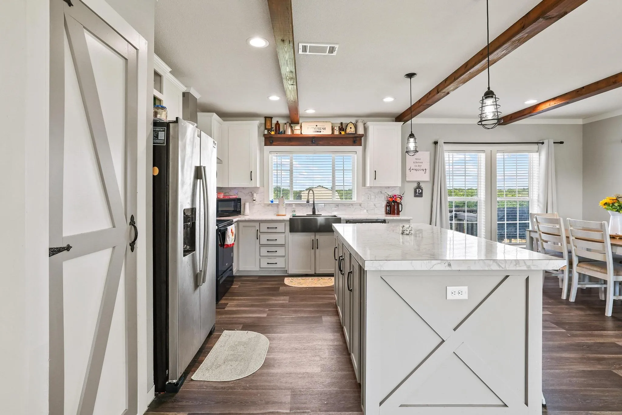 Mobile Home For Sale in Collin County , 10950 County Road 632, Blue Ridge, Texas 75424, 5 Bedroom, 3 Bathroom, Garage spaces, 2,220 Sqft, built in 2022, mls#21257461, Real Estate Agent in Blue Ridge, Homes For Sale in Collin county, Homes For Sale in Blue Ridge, Realtor in Blue Ridge Texas, Real Estate Brokerage Independent Realty Texas, Luminita Cordes Realtor