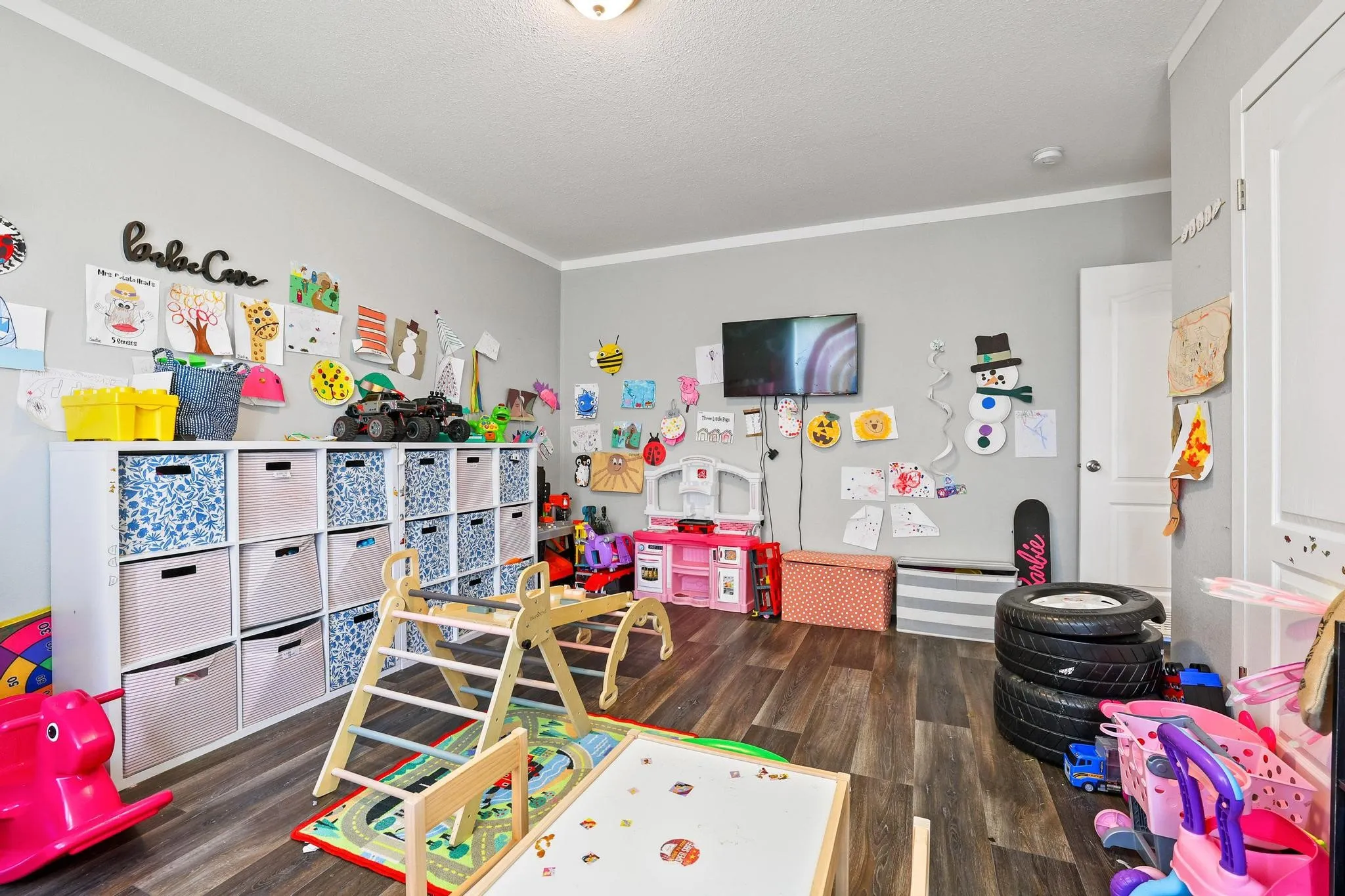Mobile Home For Sale in Collin County , 10950 County Road 632, Blue Ridge, Texas 75424, 5 Bedroom, 3 Bathroom, Garage spaces, 2,220 Sqft, built in 2022, mls#21257461, Real Estate Agent in Blue Ridge, Homes For Sale in Collin county, Homes For Sale in Blue Ridge, Realtor in Blue Ridge Texas, Real Estate Brokerage Independent Realty Texas, Luminita Cordes Realtor