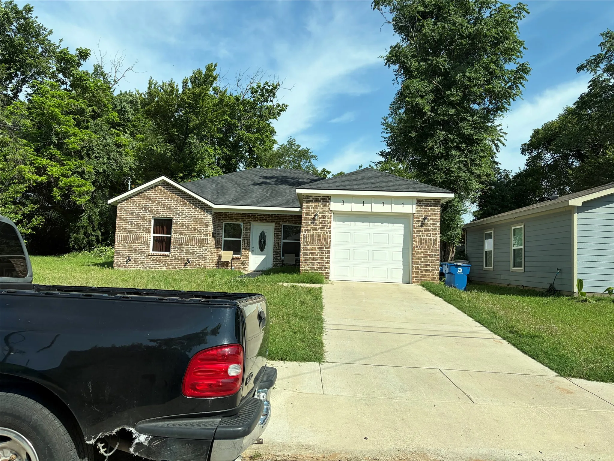 Single Family Residence For Sale in Dallas County , 3131 Tuskegee Street, Dallas, Texas 75215, 3 Bedroom, 2 Bathroom, 1 Garage spaces, 1,185 Sqft, built in 2023, mls#21306087, Real Estate Agent in Dallas, Homes For Sale in Dallas county, Homes For Sale in Dallas, Realtor in Dallas Texas, Real Estate Brokerage Independent Realty Texas, Luminita Cordes Realtor