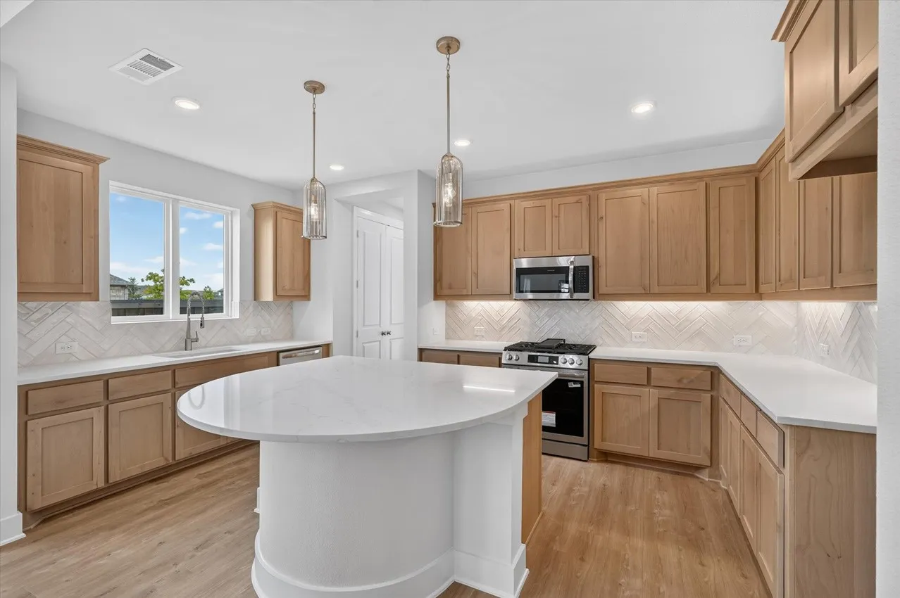 Single Family Residence For Sale in Ellis County , 7526 Epiphany Way, Venus, Texas 76084, 4 Bedroom, 3 Bathroom, 2 Garage spaces, 2,458 Sqft, built in 2026, mls#21308634, Real Estate Agent in Venus, Homes For Sale in Ellis county, Homes For Sale in Venus, Realtor in Venus Texas, Real Estate Brokerage Independent Realty Texas, Luminita Cordes Realtor