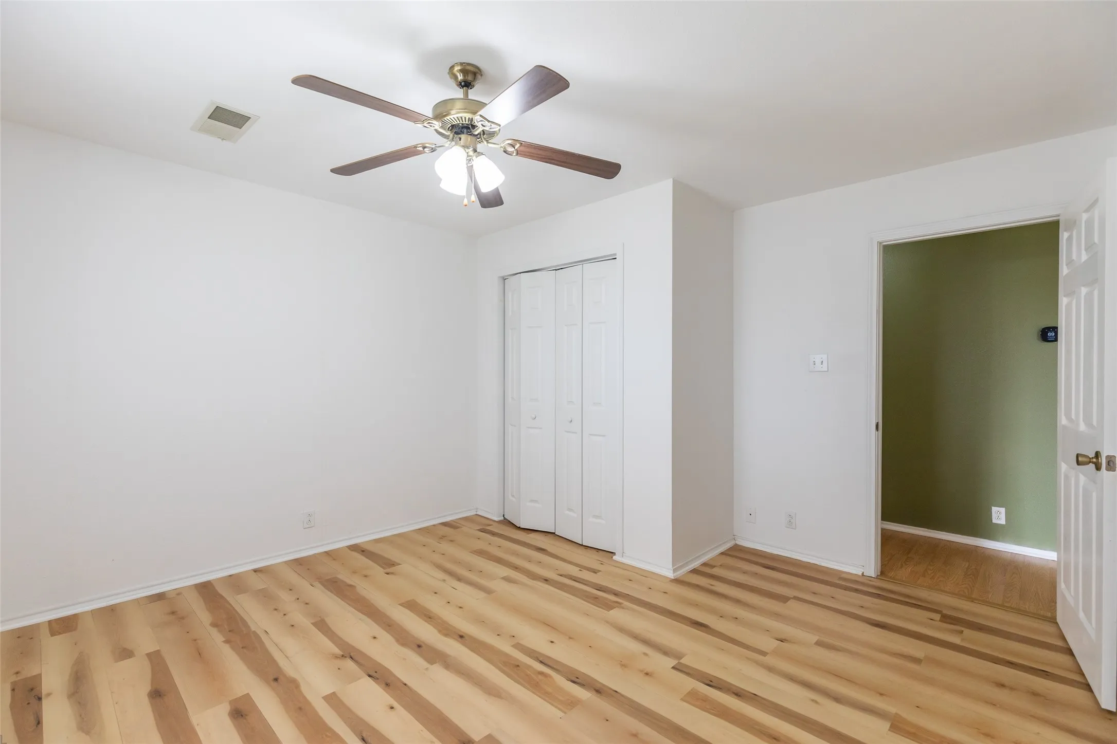 Single Family Residence For Sale in Taylor County , 1844 Fm 1750, Abilene, Texas 79602, 3 Bedroom, 2 Bathroom, 6 Garage spaces, 1,454 Sqft, built in 1999, mls#21308814, Real Estate Agent in Abilene, Homes For Sale in Taylor county, Homes For Sale in Abilene, Realtor in Abilene Texas, Real Estate Brokerage Independent Realty Texas, Luminita Cordes Realtor