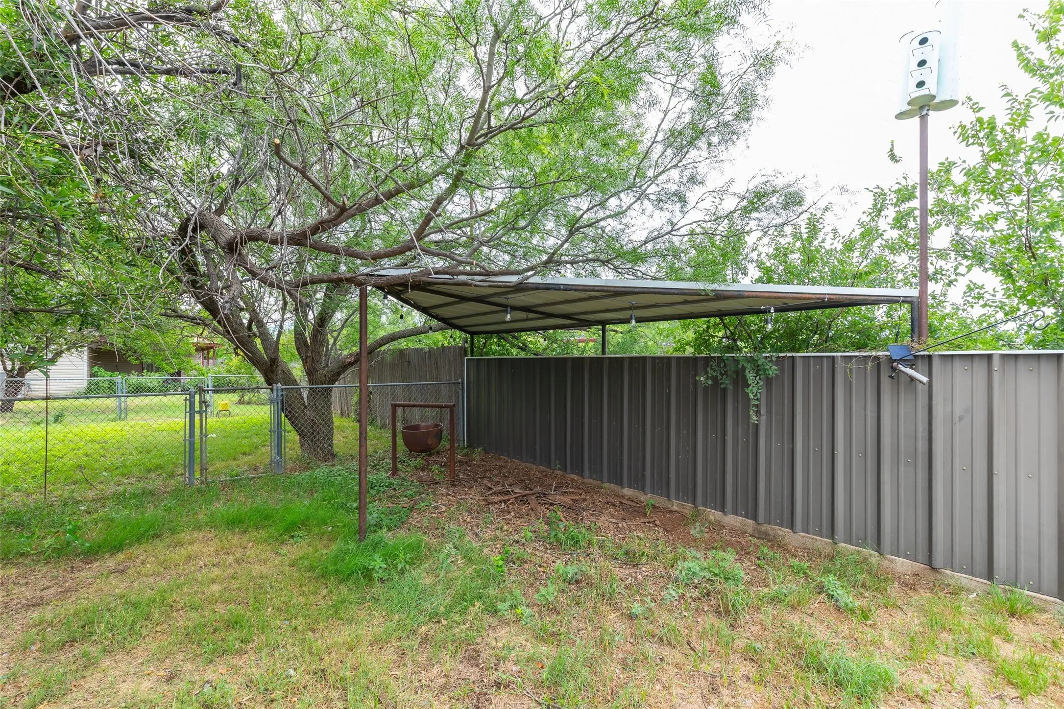 Single Family Residence For Sale in Taylor County , 1844 Fm 1750, Abilene, Texas 79602, 3 Bedroom, 2 Bathroom, 6 Garage spaces, 1,454 Sqft, built in 1999, mls#21308814, Real Estate Agent in Abilene, Homes For Sale in Taylor county, Homes For Sale in Abilene, Realtor in Abilene Texas, Real Estate Brokerage Independent Realty Texas, Luminita Cordes Realtor