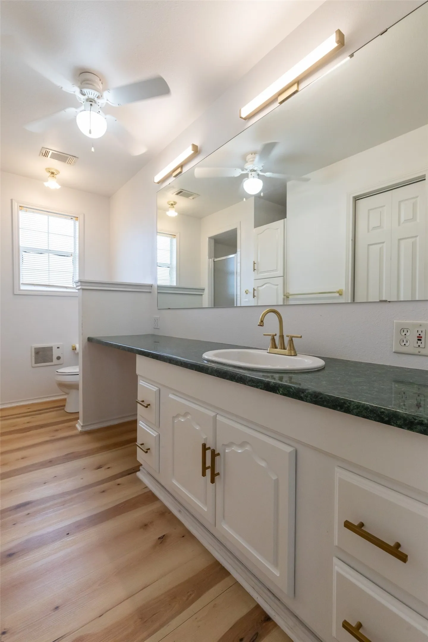 Single Family Residence For Sale in Taylor County , 1844 Fm 1750, Abilene, Texas 79602, 3 Bedroom, 2 Bathroom, 6 Garage spaces, 1,454 Sqft, built in 1999, mls#21308814, Real Estate Agent in Abilene, Homes For Sale in Taylor county, Homes For Sale in Abilene, Realtor in Abilene Texas, Real Estate Brokerage Independent Realty Texas, Luminita Cordes Realtor