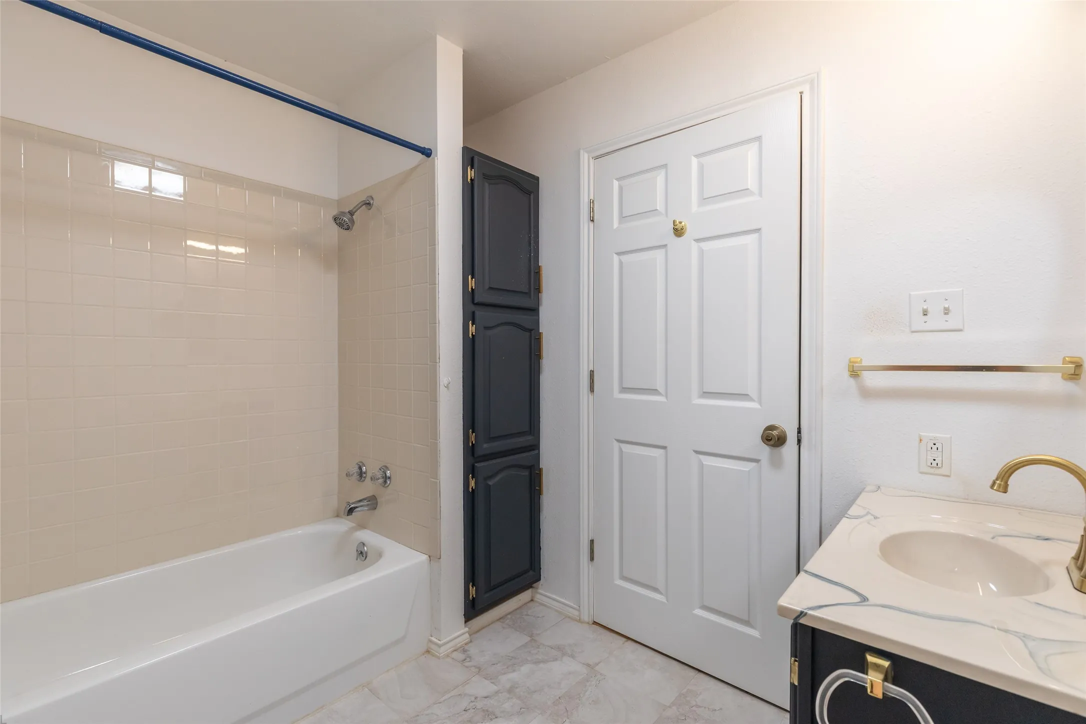 Single Family Residence For Sale in Taylor County , 1844 Fm 1750, Abilene, Texas 79602, 3 Bedroom, 2 Bathroom, 6 Garage spaces, 1,454 Sqft, built in 1999, mls#21308814, Real Estate Agent in Abilene, Homes For Sale in Taylor county, Homes For Sale in Abilene, Realtor in Abilene Texas, Real Estate Brokerage Independent Realty Texas, Luminita Cordes Realtor