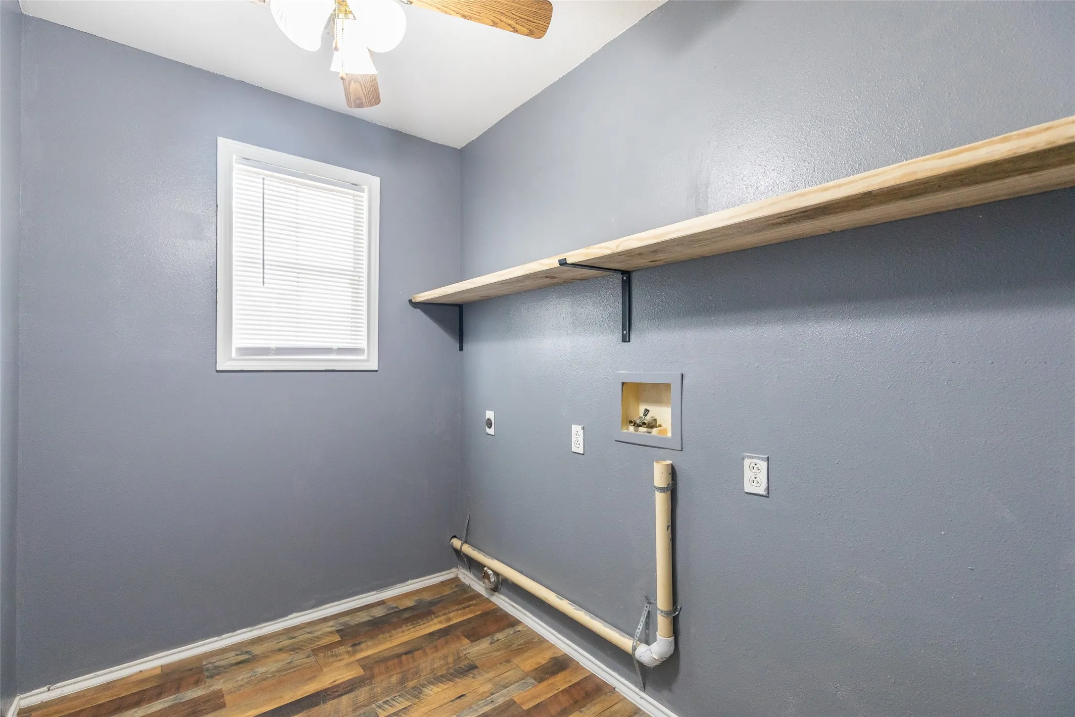 Single Family Residence For Sale in Taylor County , 1844 Fm 1750, Abilene, Texas 79602, 3 Bedroom, 2 Bathroom, 6 Garage spaces, 1,454 Sqft, built in 1999, mls#21308814, Real Estate Agent in Abilene, Homes For Sale in Taylor county, Homes For Sale in Abilene, Realtor in Abilene Texas, Real Estate Brokerage Independent Realty Texas, Luminita Cordes Realtor