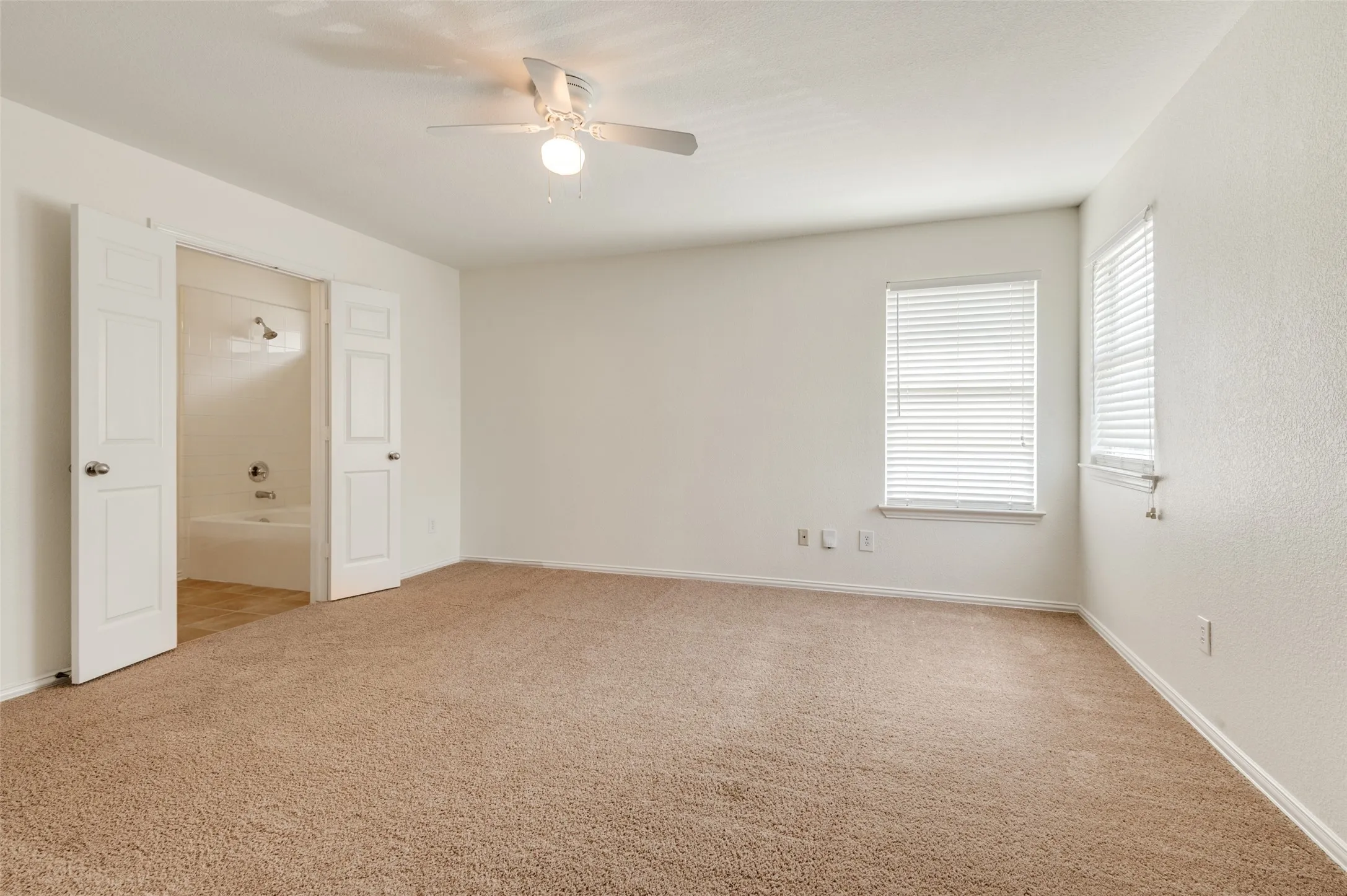 Single Family Residence For Sale in Denton County , 10256 Franklin Drive, Providence Village, Texas 76227, 3 Bedrooms, 3 Bathrooms, 2 Garage spaces, 2,067 Sqft, built in 2004, Price $294,500, mls#21307335, Real Estate Agent in Providence Village, Homes For Sale in Denton county, Homes For Sale in Providence Village, Realtor in Providence Village Texas, Real Estate Brokerage Independent Realty Texas, Luminita Cordes Realtor