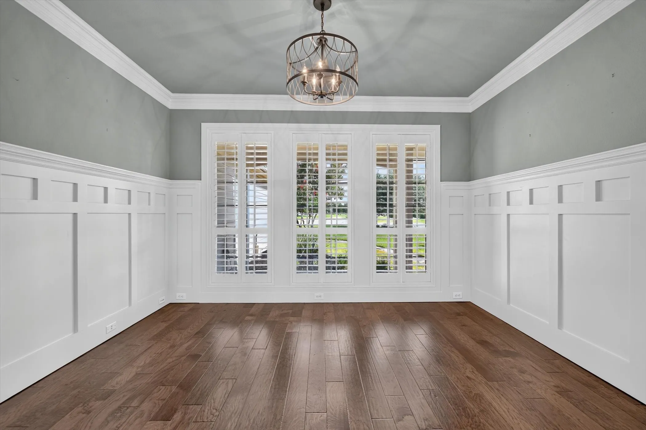 Single Family Residence For Sale in Tarrant County , 14024 Scenic Ridge Road, Haslet, Texas 76052, 3 Bedroom, 4 Bathroom, 2 Garage spaces, 3,091 Sqft, built in 2006, mls#21309417, Real Estate Agent in Haslet, Homes For Sale in Tarrant county, Homes For Sale in Haslet, Realtor in Haslet Texas, Real Estate Brokerage Independent Realty Texas, Luminita Cordes Realtor