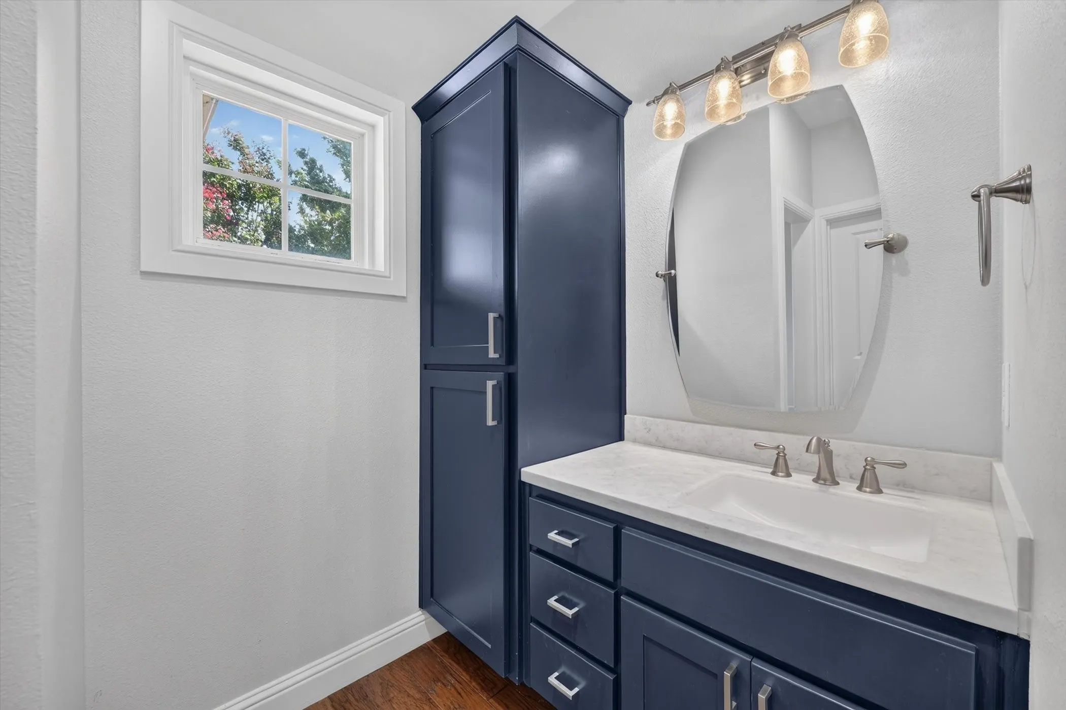 Single Family Residence For Sale in Tarrant County , 14024 Scenic Ridge Road, Haslet, Texas 76052, 3 Bedroom, 4 Bathroom, 2 Garage spaces, 3,091 Sqft, built in 2006, mls#21309417, Real Estate Agent in Haslet, Homes For Sale in Tarrant county, Homes For Sale in Haslet, Realtor in Haslet Texas, Real Estate Brokerage Independent Realty Texas, Luminita Cordes Realtor