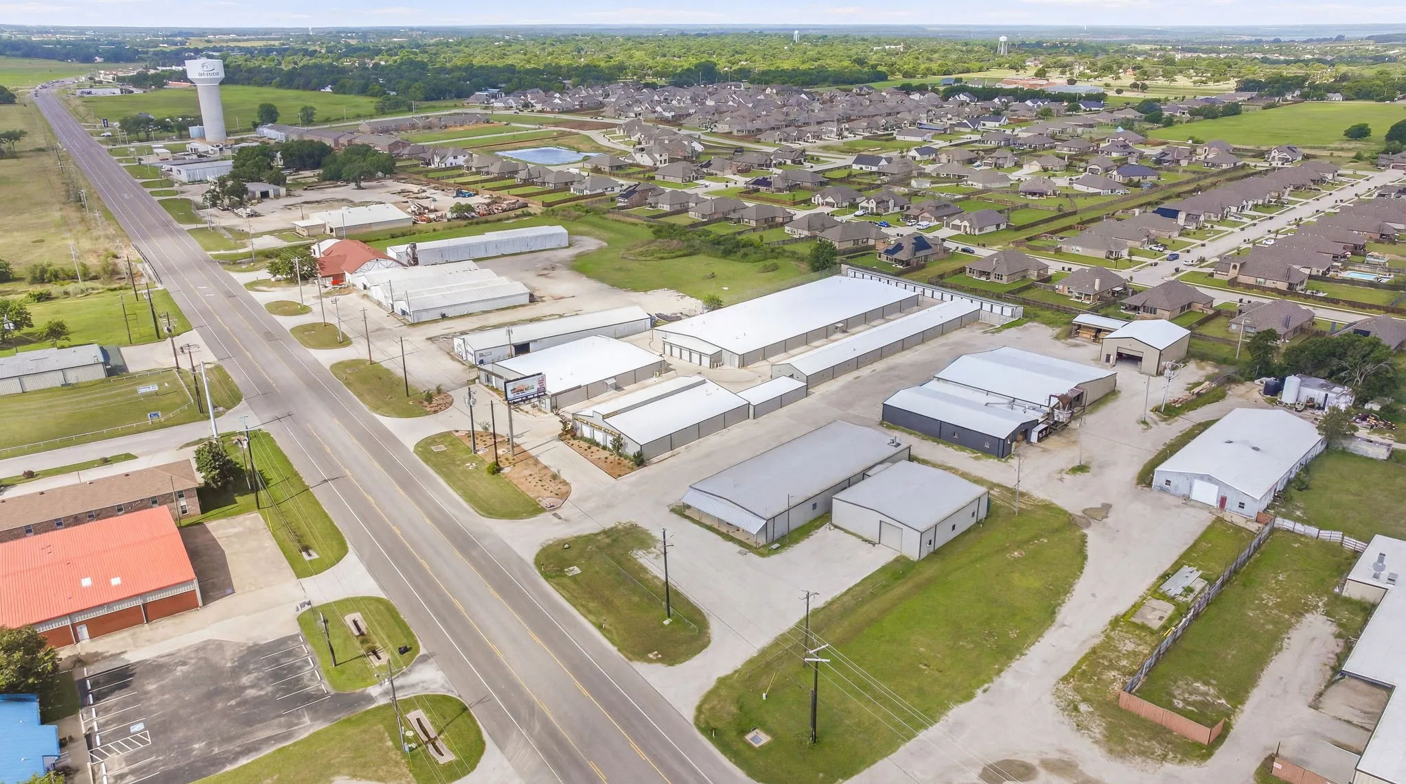 Industrial For Sale in Denton County , 1024 Us-377 A, Pilot Point, Texas 76258, 0, 0, Garage spaces, 0 Sqft, built in 1982, mls#21292004, Real Estate Agent in Pilot Point, Homes For Sale in Denton county, Homes For Sale in Pilot Point, Realtor in Pilot Point Texas, Real Estate Brokerage Independent Realty Texas, Luminita Cordes Realtor