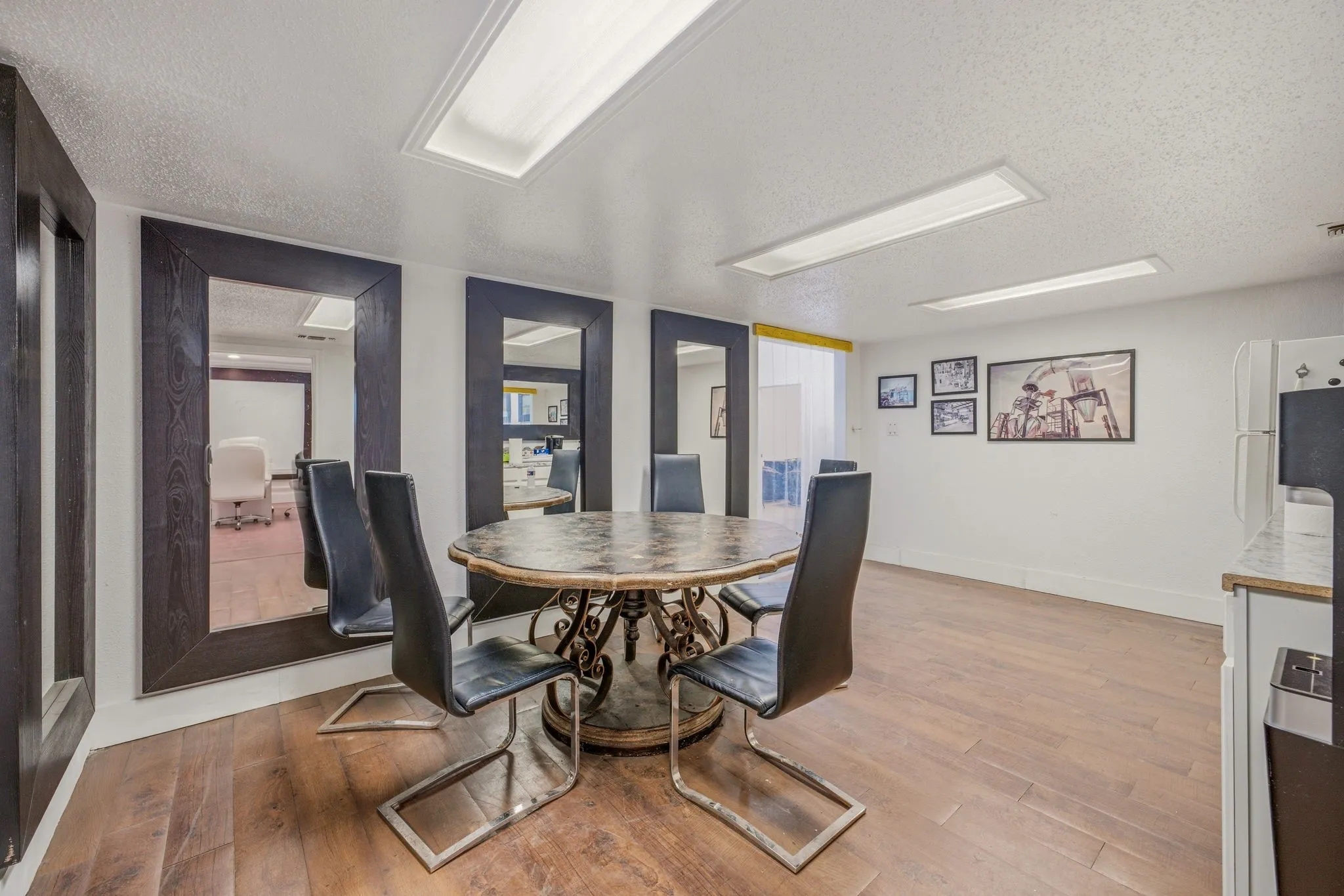 Industrial For Sale in Denton County , 1024 Us-377 A, Pilot Point, Texas 76258, 0, 0, Garage spaces, 0 Sqft, built in 1982, mls#21292004, Real Estate Agent in Pilot Point, Homes For Sale in Denton county, Homes For Sale in Pilot Point, Realtor in Pilot Point Texas, Real Estate Brokerage Independent Realty Texas, Luminita Cordes Realtor