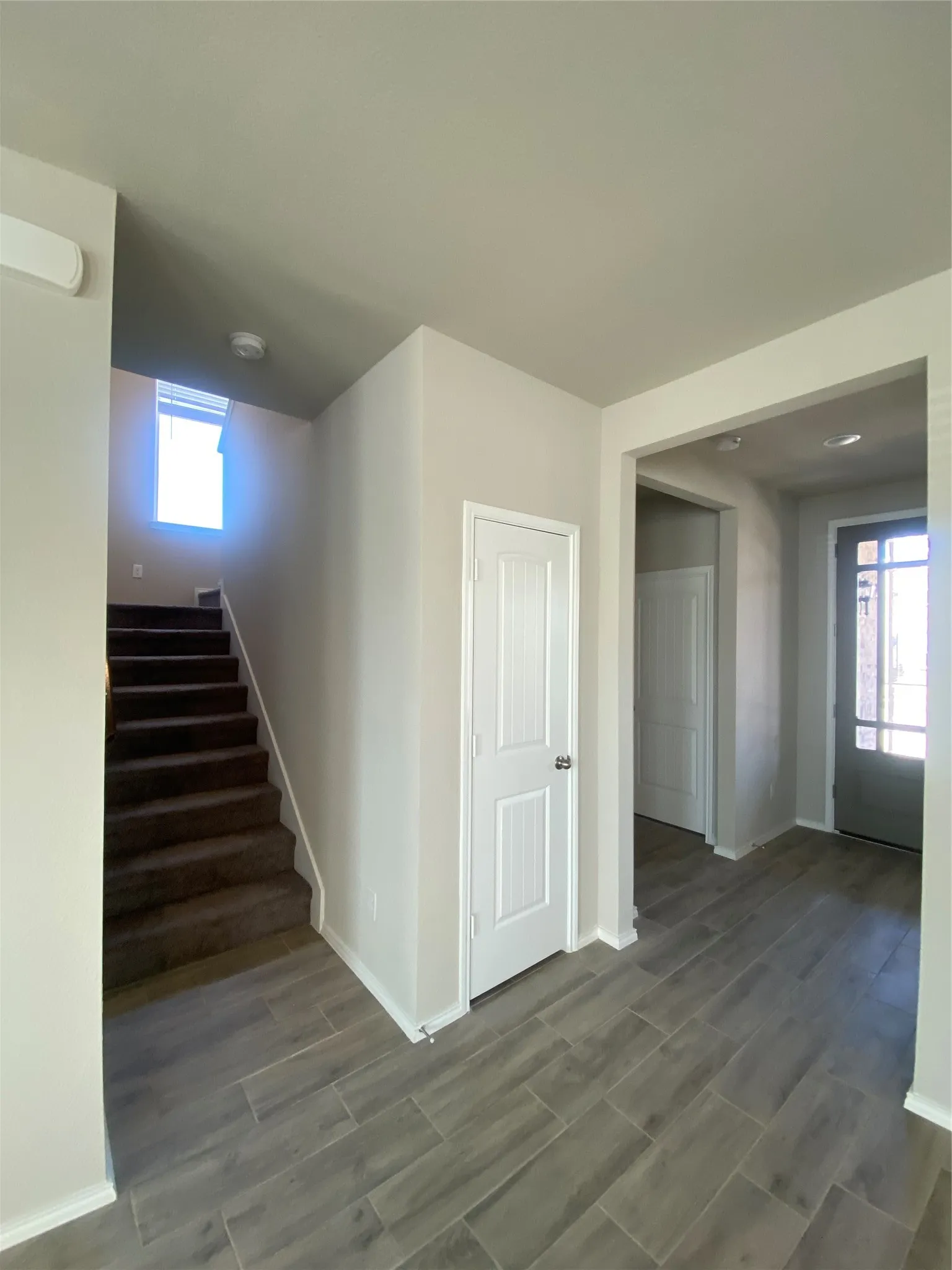 Single Family Residence For Rent in Denton County , 6033 Seguin Court, Providence Village, Texas 76227, 4 Bedroom, 3 Bathroom, 2 Garage spaces, 2,061 Sqft, built in 2022, mls#21309428, Real Estate Agent in Providence Village, Homes For Rent in Denton county, Homes For Rent in Providence Village, Realtor in Providence Village Texas, Real Estate Brokerage Independent Realty Texas, Luminita Cordes Realtor