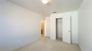 Single Family Residence For Rent in Dallas County , 5727 Hunters Bend Lane, Dallas, Texas 75249, 3 Bedroom, 2 Bathroom, 2 Garage spaces, 1,736 Sqft, built in 2003, mls#21307765, Real Estate Agent in Dallas, Homes For Rent in Dallas county, Homes For Rent in Dallas, Realtor in Dallas Texas, Real Estate Brokerage Independent Realty Texas, Luminita Cordes Realtor