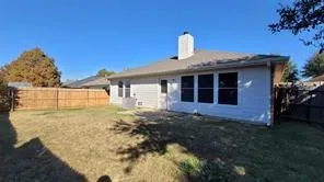 Single Family Residence For Rent in Dallas County , 5727 Hunters Bend Lane, Dallas, Texas 75249, 3 Bedroom, 2 Bathroom, 2 Garage spaces, 1,736 Sqft, built in 2003, mls#21307765, Real Estate Agent in Dallas, Homes For Rent in Dallas county, Homes For Rent in Dallas, Realtor in Dallas Texas, Real Estate Brokerage Independent Realty Texas, Luminita Cordes Realtor