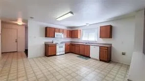 Single Family Residence For Rent in Dallas County , 5727 Hunters Bend Lane, Dallas, Texas 75249, 3 Bedroom, 2 Bathroom, 2 Garage spaces, 1,736 Sqft, built in 2003, mls#21307765, Real Estate Agent in Dallas, Homes For Rent in Dallas county, Homes For Rent in Dallas, Realtor in Dallas Texas, Real Estate Brokerage Independent Realty Texas, Luminita Cordes Realtor