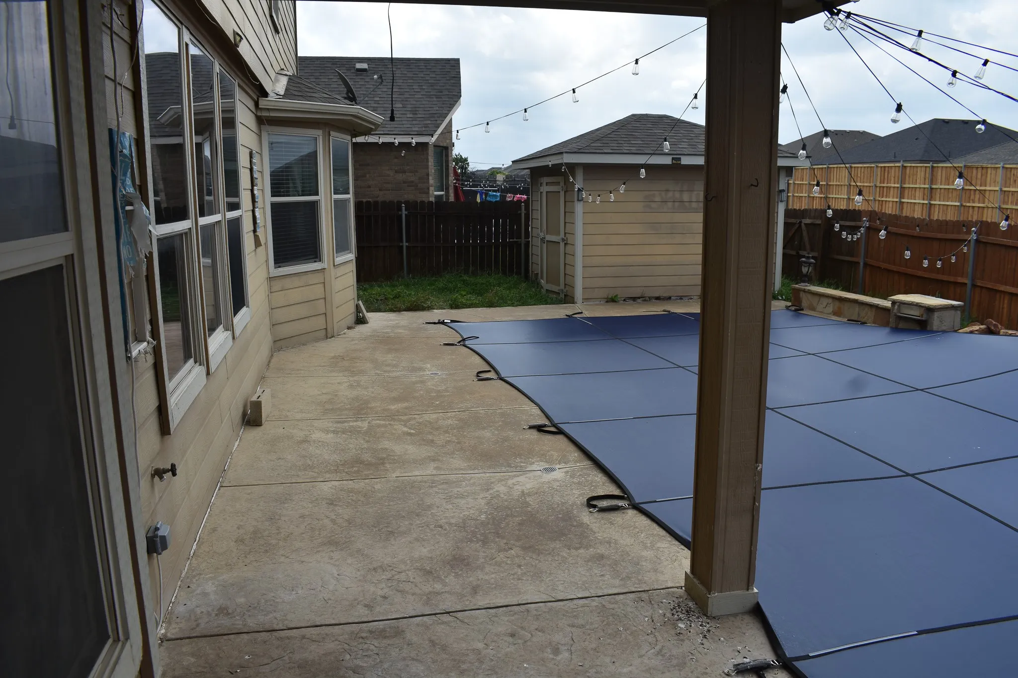 Single Family Residence For Sale in Tarrant County , 425 Crown Oaks Drive, Fort Worth, Texas 76131, 5 Bedroom, 4 Bathroom, 2 Garage spaces, 3,542 Sqft, built in 2009, mls#21308543, Real Estate Agent in Fort Worth, Homes For Sale in Tarrant county, Homes For Sale in Fort Worth, Realtor in Fort Worth Texas, Real Estate Brokerage Independent Realty Texas, Luminita Cordes Realtor