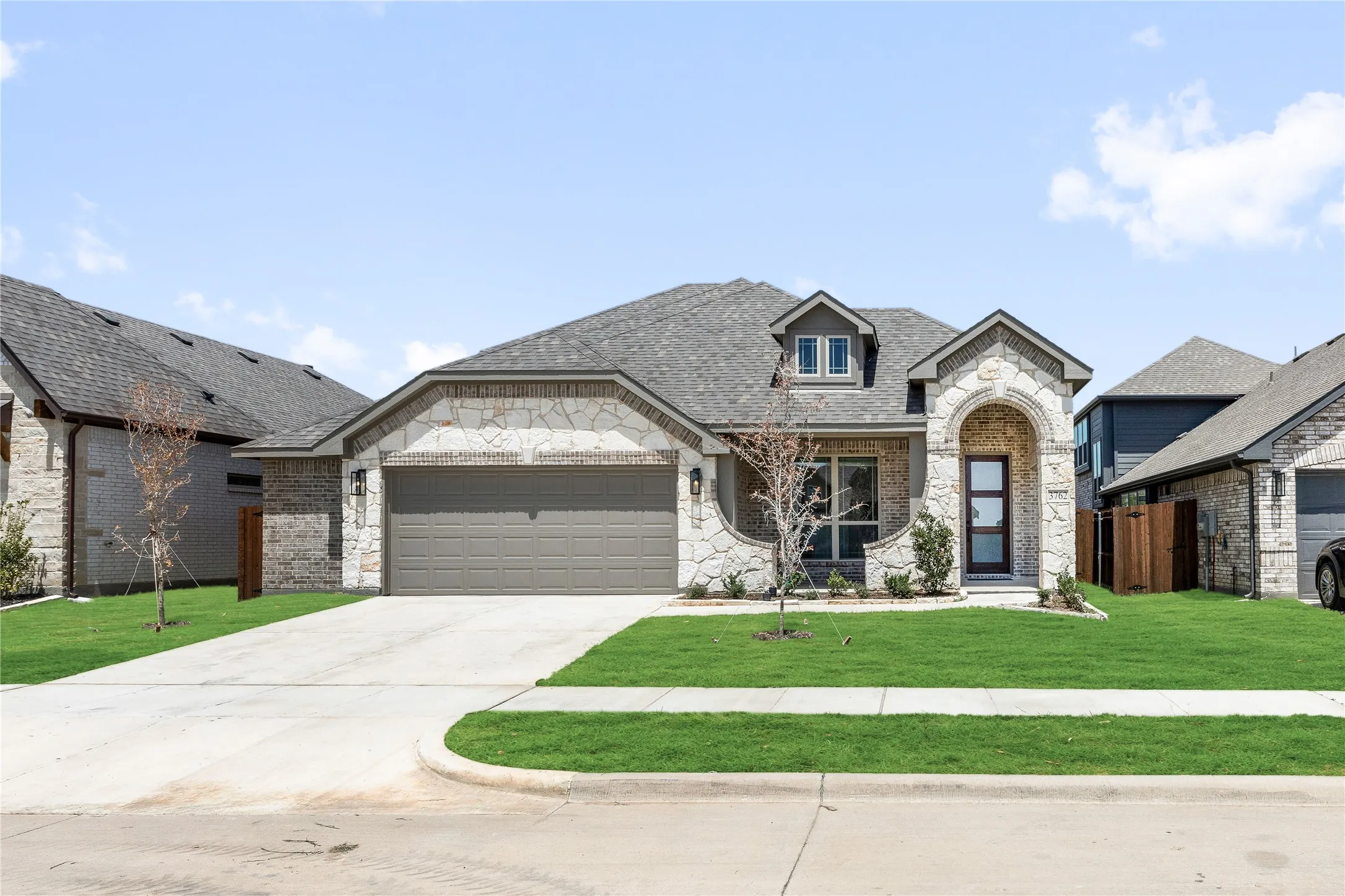Single Family Residence For Sale in Kaufman County , 3762 Brookgreen Lane, Kaufman, Texas 75142, 4 Bedroom, 3 Bathroom, 2 Garage spaces, 2,333 Sqft, built in 2026, mls#21309478, Real Estate Agent in Kaufman, Homes For Sale in Kaufman county, Homes For Sale in Kaufman, Realtor in Kaufman Texas, Real Estate Brokerage Independent Realty Texas, Luminita Cordes Realtor