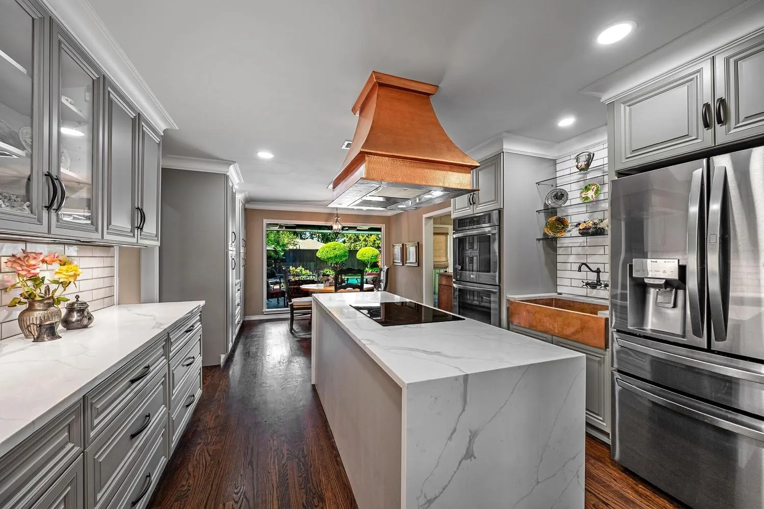 Single Family Residence For Sale in Dallas County , 7240 Hunters Ridge, Dallas, Texas 75248, 5 Bedrooms, 3 Bathrooms, 2 Garage spaces, 2,633 Sqft, built in 1972, Price $955,000, mls#21309484, Real Estate Agent in Dallas, Homes For Sale in Dallas county, Homes For Sale in Dallas, Realtor in Dallas Texas, Real Estate Brokerage Independent Realty Texas, Luminita Cordes Realtor