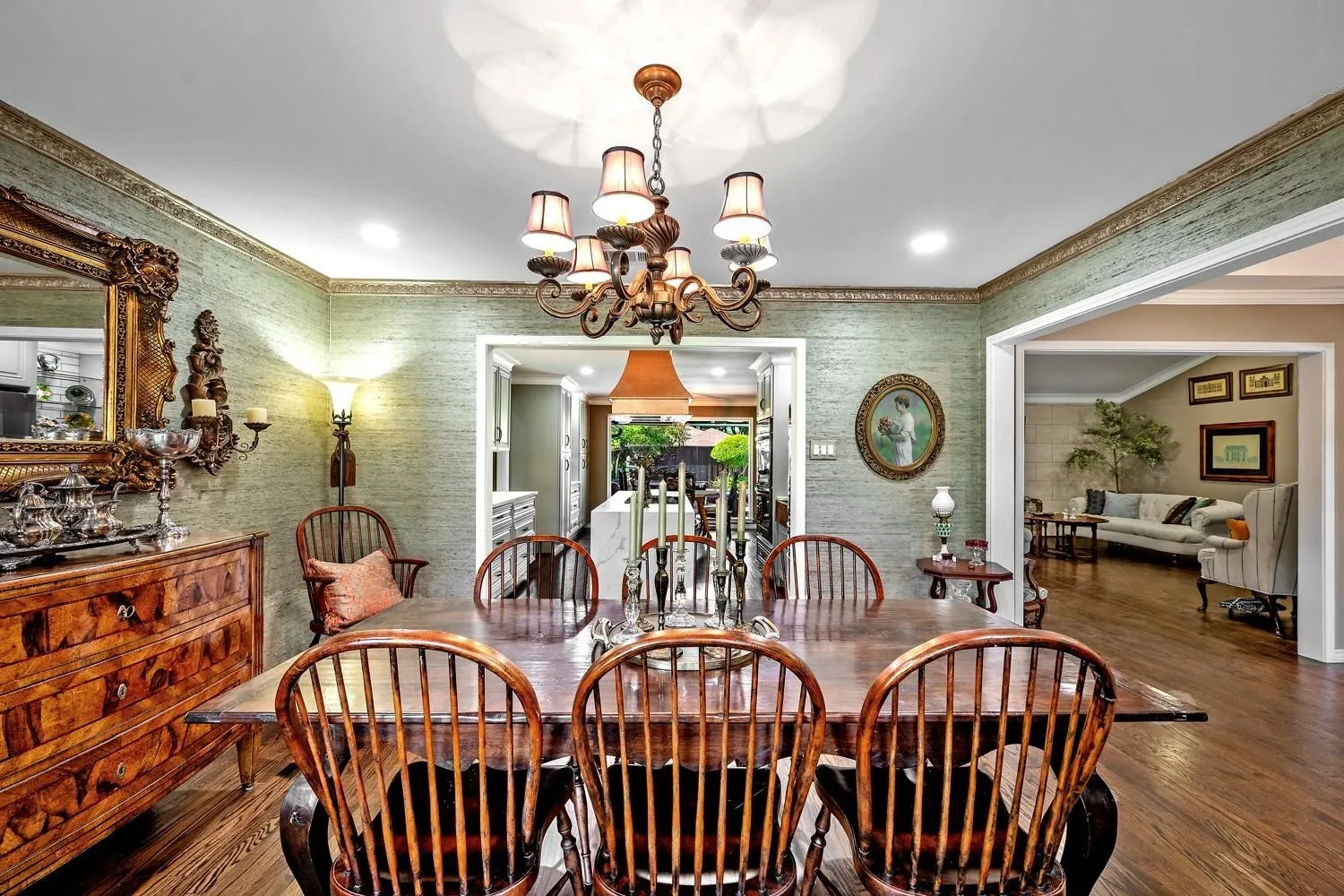 Single Family Residence For Sale in Dallas County , 7240 Hunters Ridge, Dallas, Texas 75248, 5 Bedrooms, 3 Bathrooms, 2 Garage spaces, 2,633 Sqft, built in 1972, Price $955,000, mls#21309484, Real Estate Agent in Dallas, Homes For Sale in Dallas county, Homes For Sale in Dallas, Realtor in Dallas Texas, Real Estate Brokerage Independent Realty Texas, Luminita Cordes Realtor