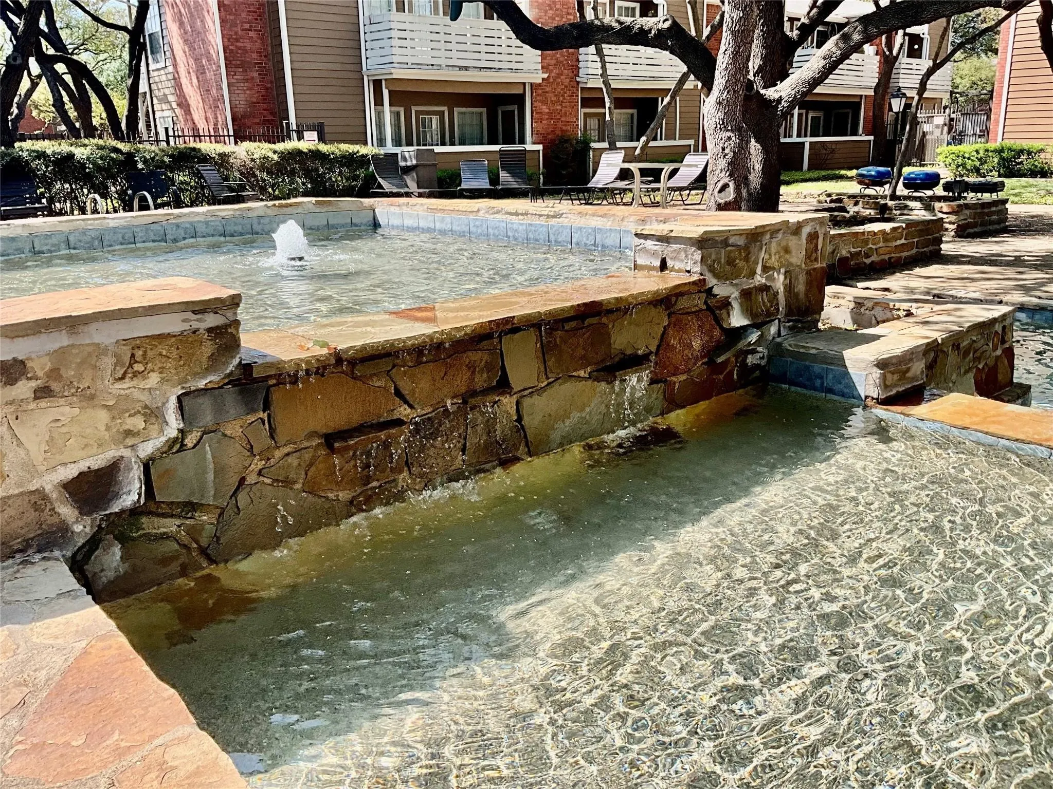 Condominium For Sale in Dallas County , 3645 W Northgate Drive 201, Irving, Texas 75062, 2 Bedroom, 2 Bathroom, Garage spaces, 947 Sqft, built in 1982, mls#21309498, Real Estate Agent in Irving, Homes For Sale in Dallas county, Homes For Sale in Irving, Realtor in Irving Texas, Real Estate Brokerage Independent Realty Texas, Luminita Cordes Realtor