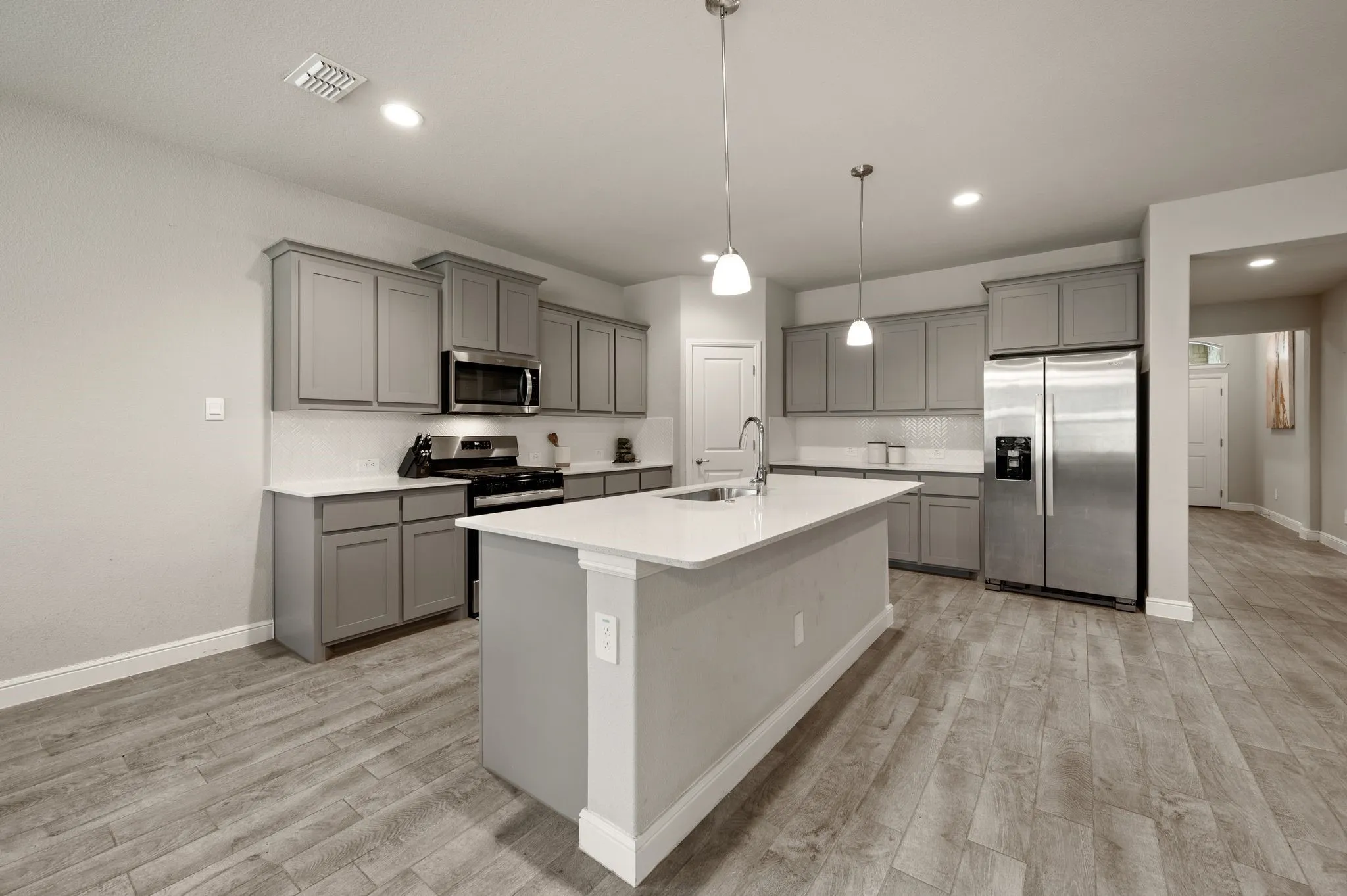 Single Family Residence For Rent in Denton County , 1217 Southwark Drive, Fort Worth, Texas 76247, 4 Bedroom, 2 Bathroom, 2 Garage spaces, 2,010 Sqft, built in 2024, mls#21306203, Real Estate Agent in Fort Worth, Homes For Rent in Denton county, Homes For Rent in Fort Worth, Realtor in Fort Worth Texas, Real Estate Brokerage Independent Realty Texas, Luminita Cordes Realtor