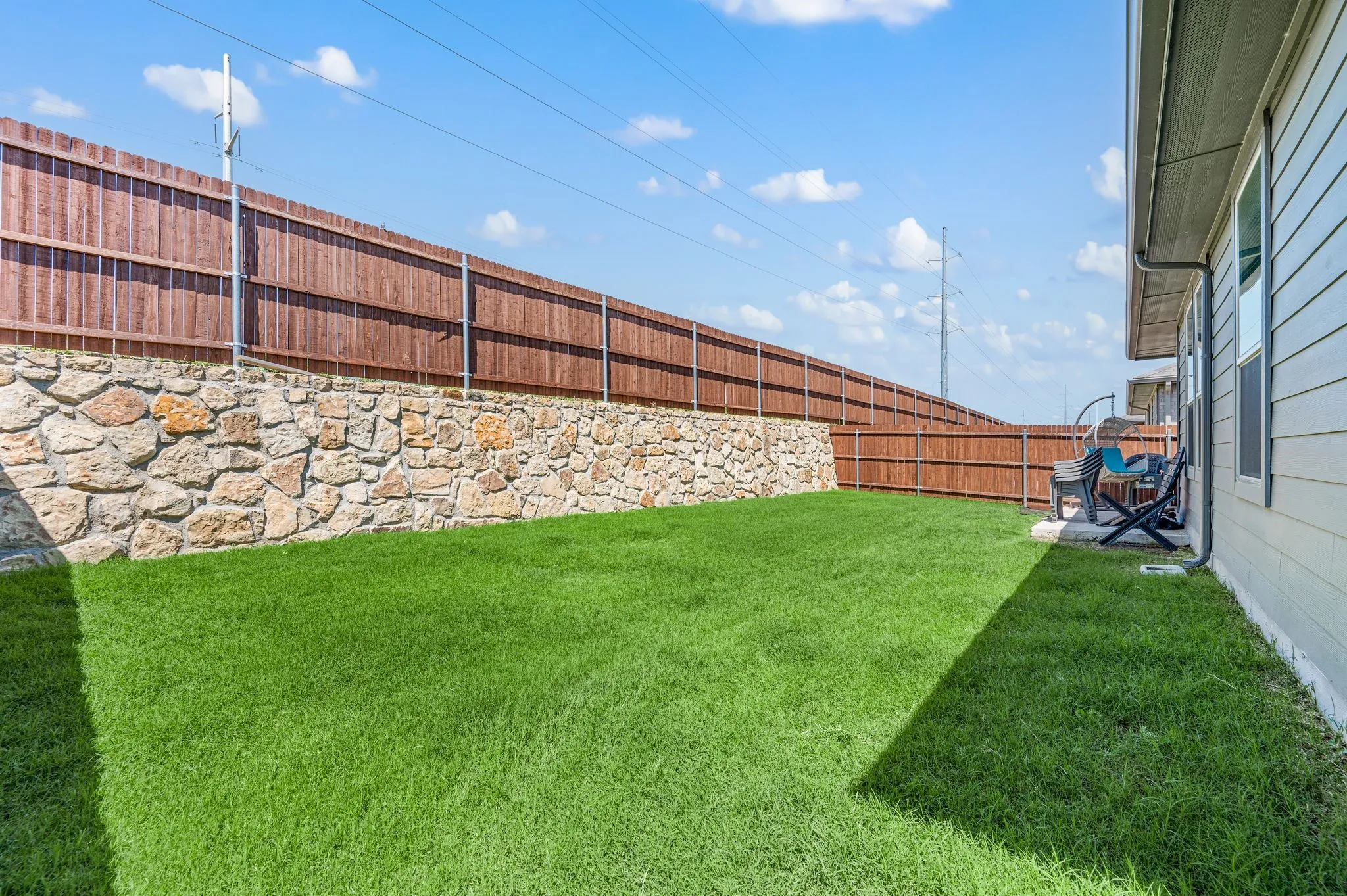 Single Family Residence For Rent in Denton County , 1217 Southwark Drive, Fort Worth, Texas 76247, 4 Bedroom, 2 Bathroom, 2 Garage spaces, 2,010 Sqft, built in 2024, mls#21306203, Real Estate Agent in Fort Worth, Homes For Rent in Denton county, Homes For Rent in Fort Worth, Realtor in Fort Worth Texas, Real Estate Brokerage Independent Realty Texas, Luminita Cordes Realtor