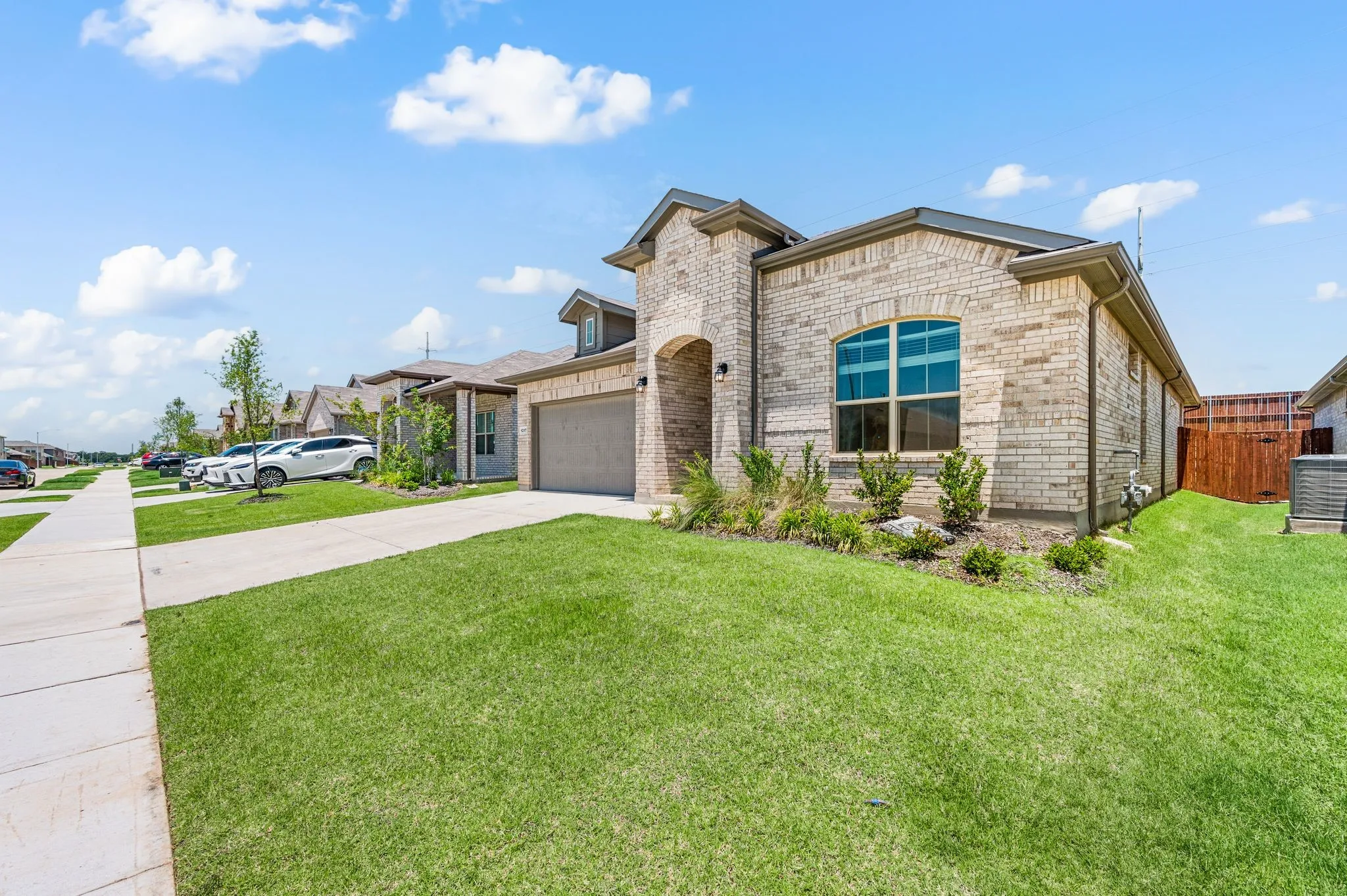 Single Family Residence For Rent in Denton County , 1217 Southwark Drive, Fort Worth, Texas 76247, 4 Bedroom, 2 Bathroom, 2 Garage spaces, 2,010 Sqft, built in 2024, mls#21306203, Real Estate Agent in Fort Worth, Homes For Rent in Denton county, Homes For Rent in Fort Worth, Realtor in Fort Worth Texas, Real Estate Brokerage Independent Realty Texas, Luminita Cordes Realtor