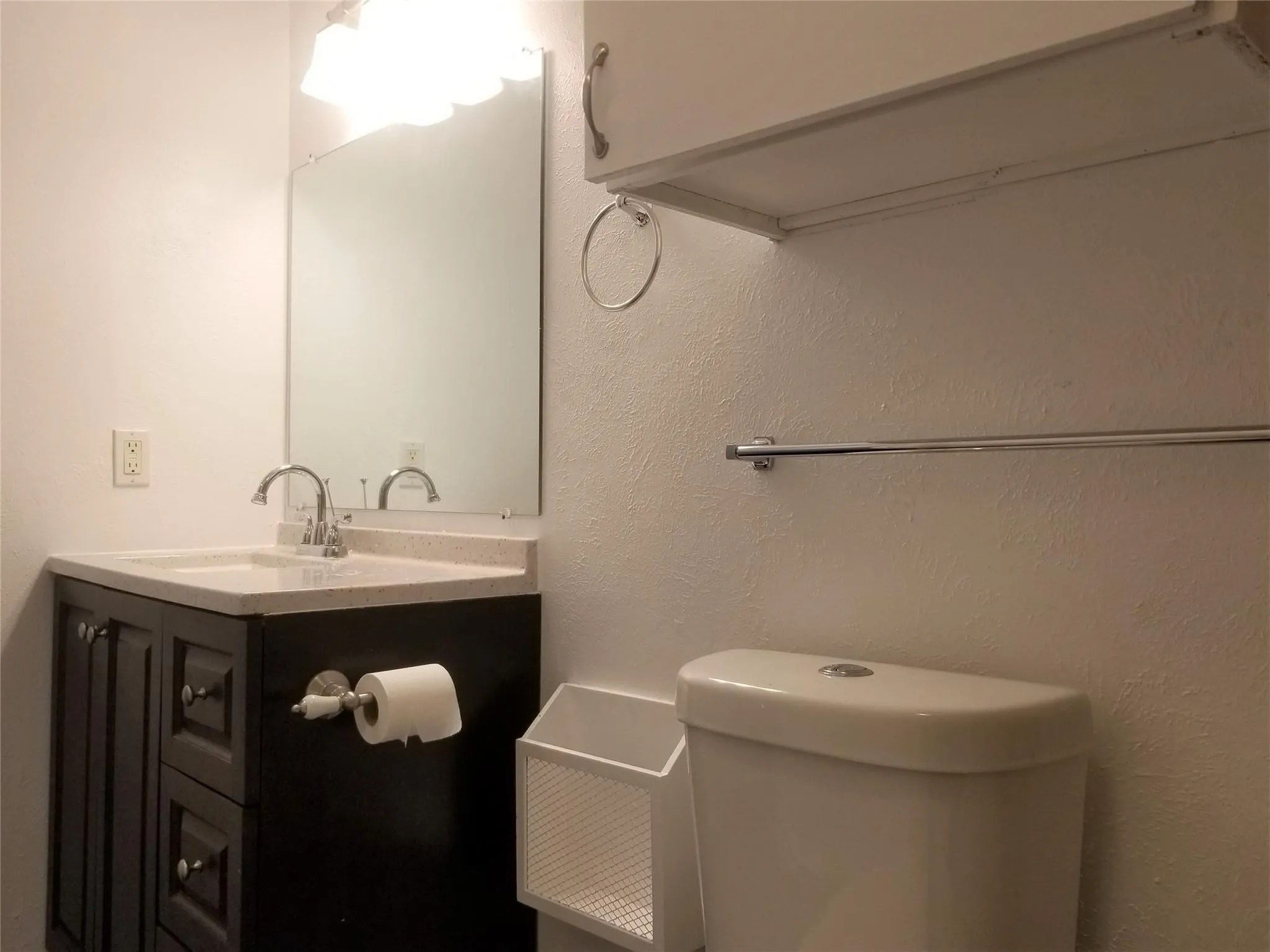 Condominium For Rent in Dallas County , 4638 Country Creek Drive 1246, Dallas, Texas 75236, 1 Bedroom, 1 Bathroom, Garage spaces, 739 Sqft, built in 1974, mls#21309495, Real Estate Agent in Dallas, Homes For Rent in Dallas county, Homes For Rent in Dallas, Realtor in Dallas Texas, Real Estate Brokerage Independent Realty Texas, Luminita Cordes Realtor