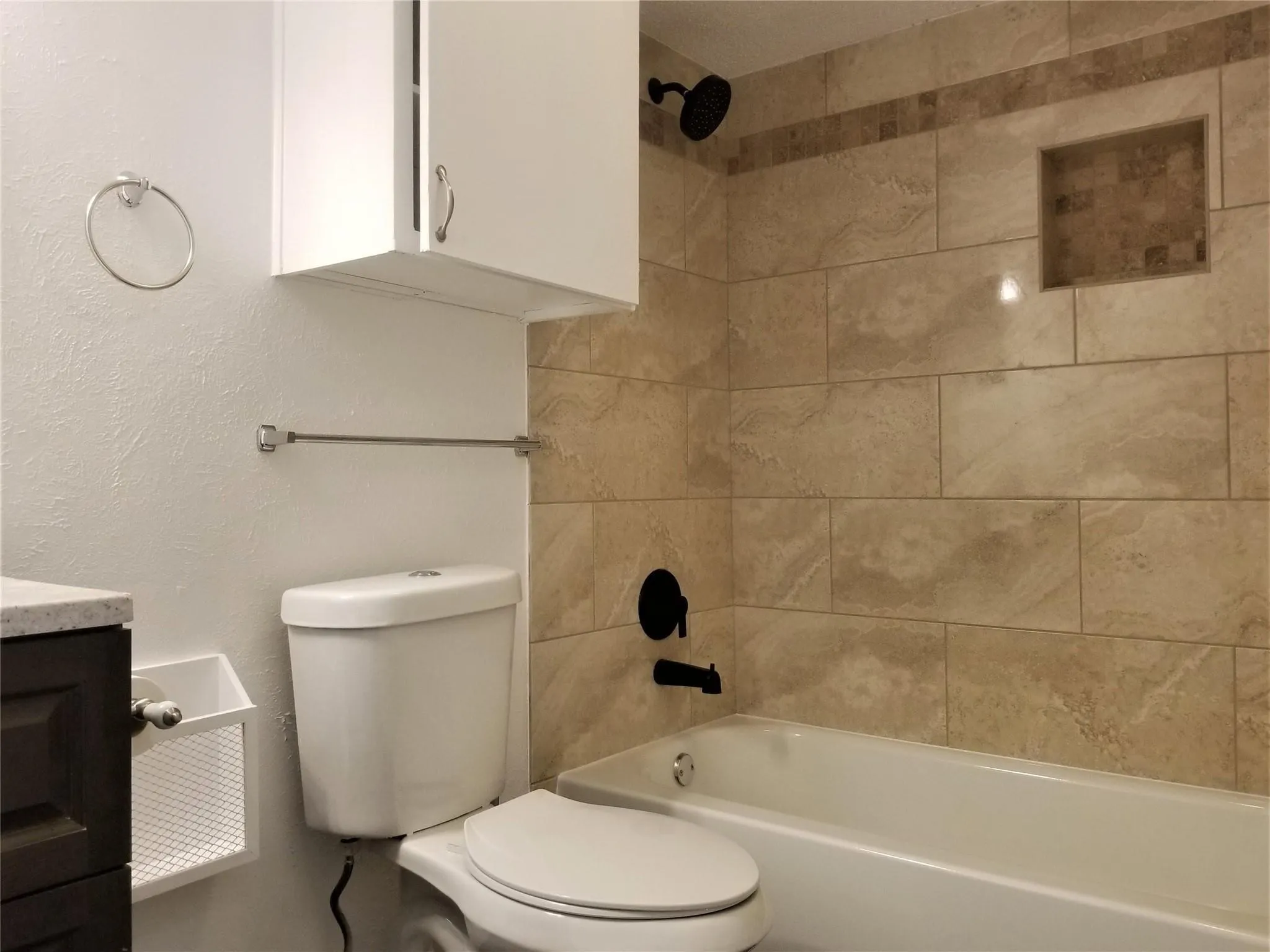 Condominium For Rent in Dallas County , 4638 Country Creek Drive 1246, Dallas, Texas 75236, 1 Bedroom, 1 Bathroom, Garage spaces, 739 Sqft, built in 1974, mls#21309495, Real Estate Agent in Dallas, Homes For Rent in Dallas county, Homes For Rent in Dallas, Realtor in Dallas Texas, Real Estate Brokerage Independent Realty Texas, Luminita Cordes Realtor