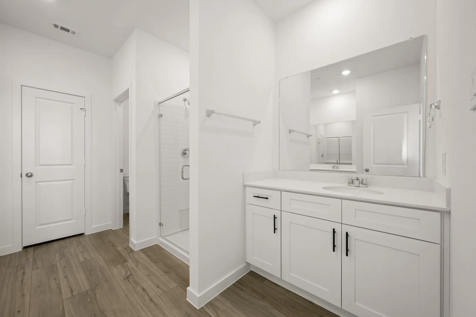 2408 Glacier- Primary Suite-6