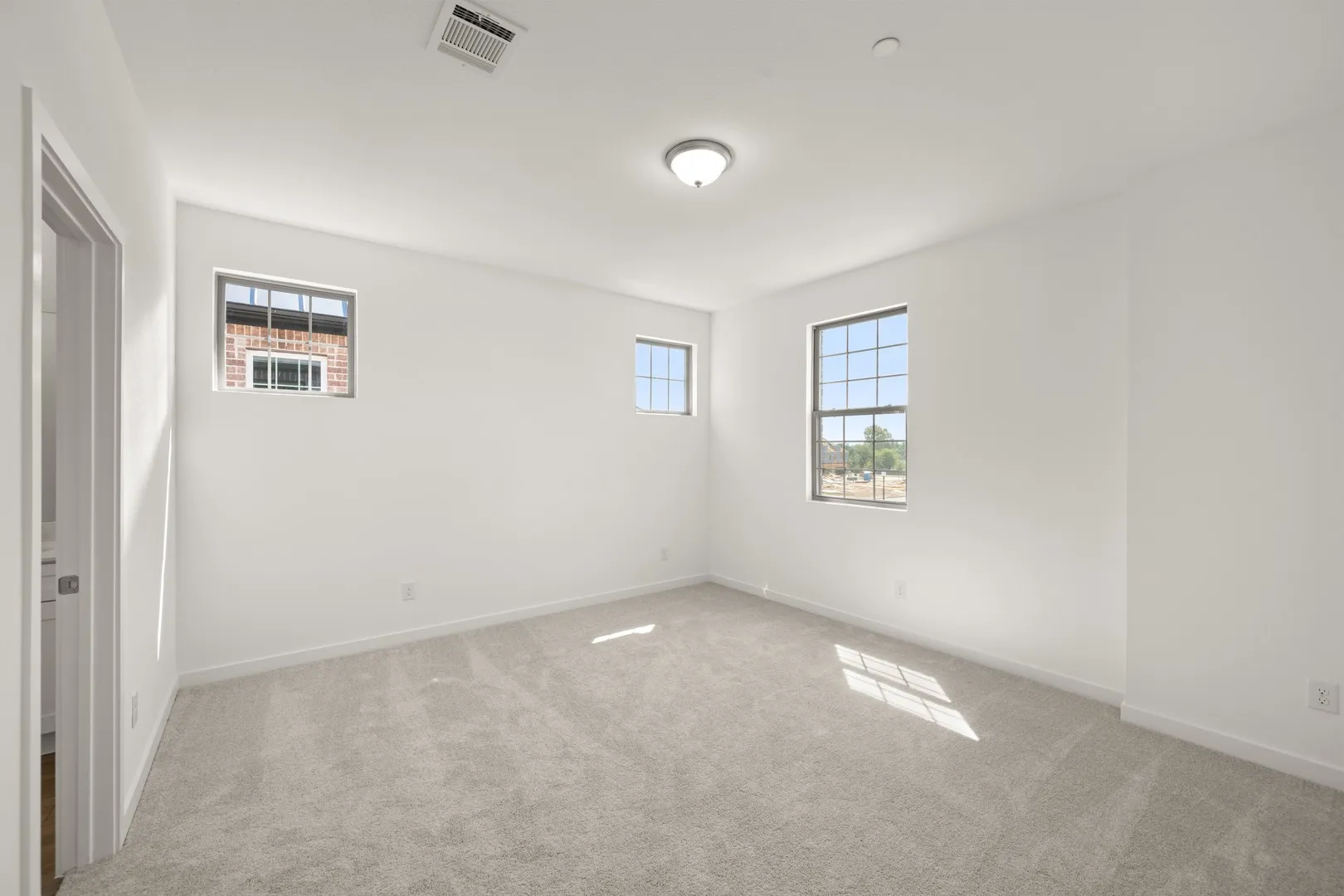 2408 Glacier- Primary Suite-1
