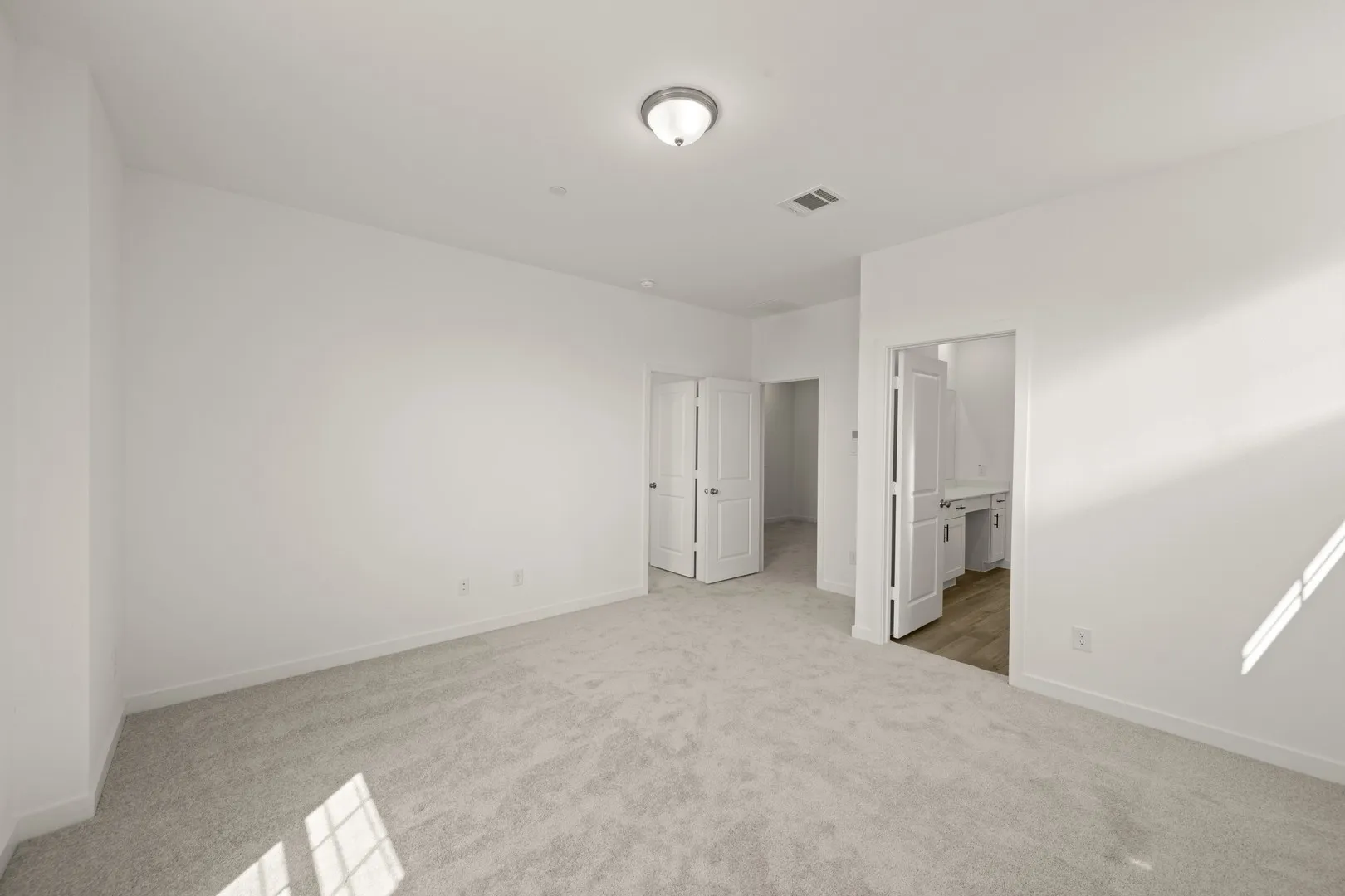 2408 Glacier- Primary Suite-2