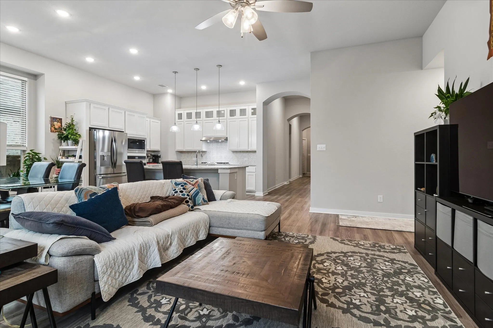 Single Family Residence For Sale in Grayson County , 3810 Iron Ore Drive, Denison, Texas 75020, 4 Bedroom, 3 Bathroom, 2 Garage spaces, 2,309 Sqft, built in 2022, mls#21309536, Real Estate Agent in Denison, Homes For Sale in Grayson county, Homes For Sale in Denison, Realtor in Denison Texas, Real Estate Brokerage Independent Realty Texas, Luminita Cordes Realtor