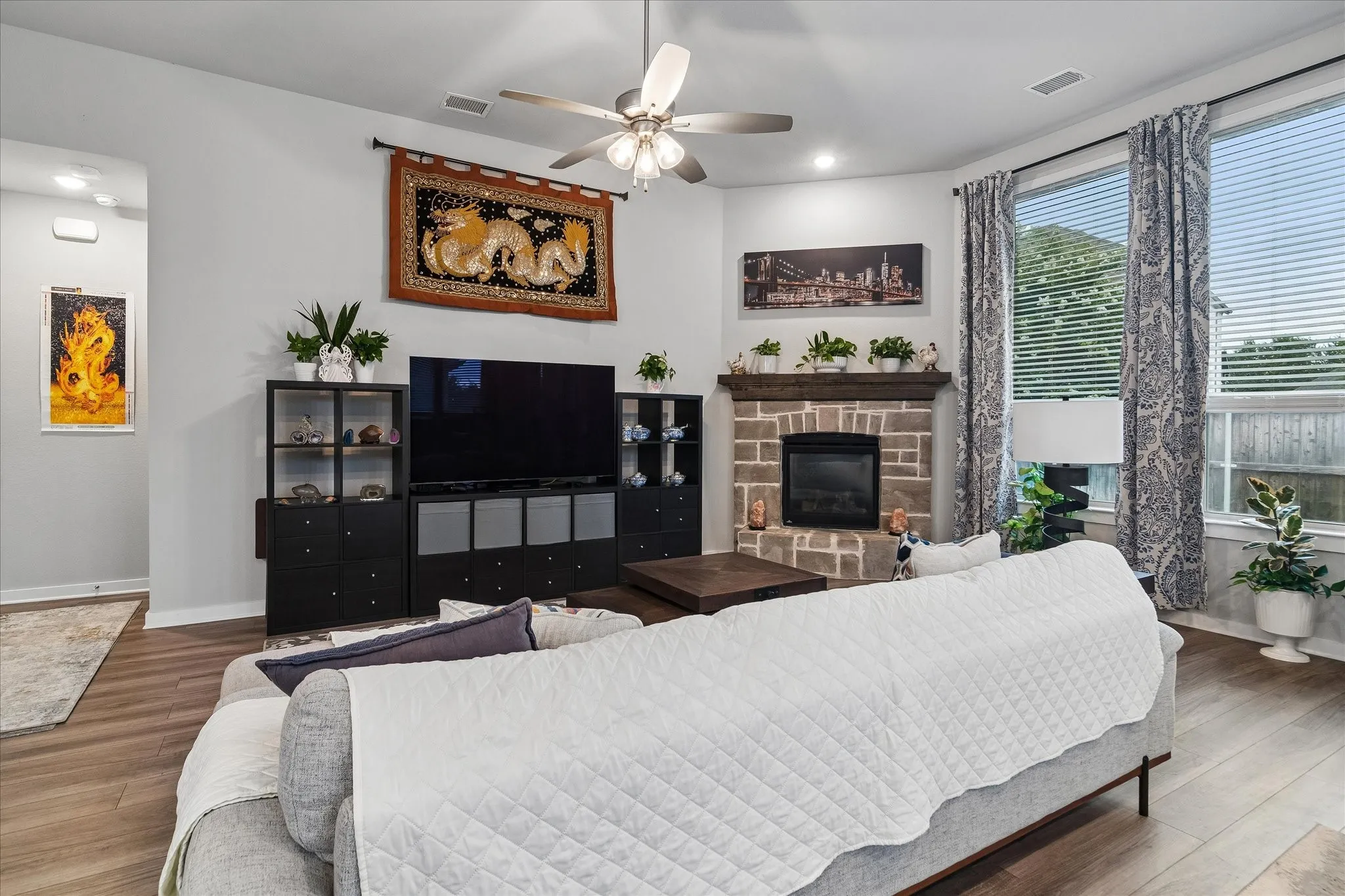 Single Family Residence For Sale in Grayson County , 3810 Iron Ore Drive, Denison, Texas 75020, 4 Bedroom, 3 Bathroom, 2 Garage spaces, 2,309 Sqft, built in 2022, mls#21309536, Real Estate Agent in Denison, Homes For Sale in Grayson county, Homes For Sale in Denison, Realtor in Denison Texas, Real Estate Brokerage Independent Realty Texas, Luminita Cordes Realtor