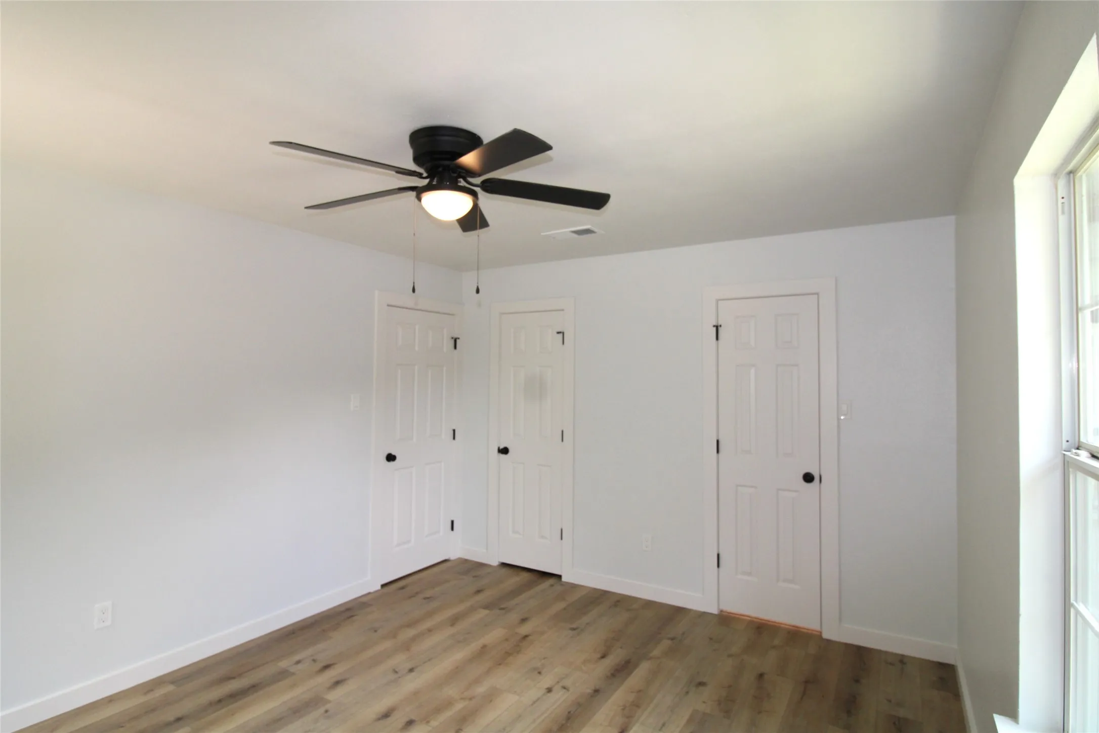 Single Family Residence For Sale in Van Zandt County , 640 Callender Lake Drive, Murchison, Texas 75778, 3 Bedroom, 2 Bathroom, Garage spaces, 1,056 Sqft, built in 2002, mls#21309550, Real Estate Agent in Murchison, Homes For Sale in Van Zandt county, Homes For Sale in Murchison, Realtor in Murchison Texas, Real Estate Brokerage Independent Realty Texas, Luminita Cordes Realtor