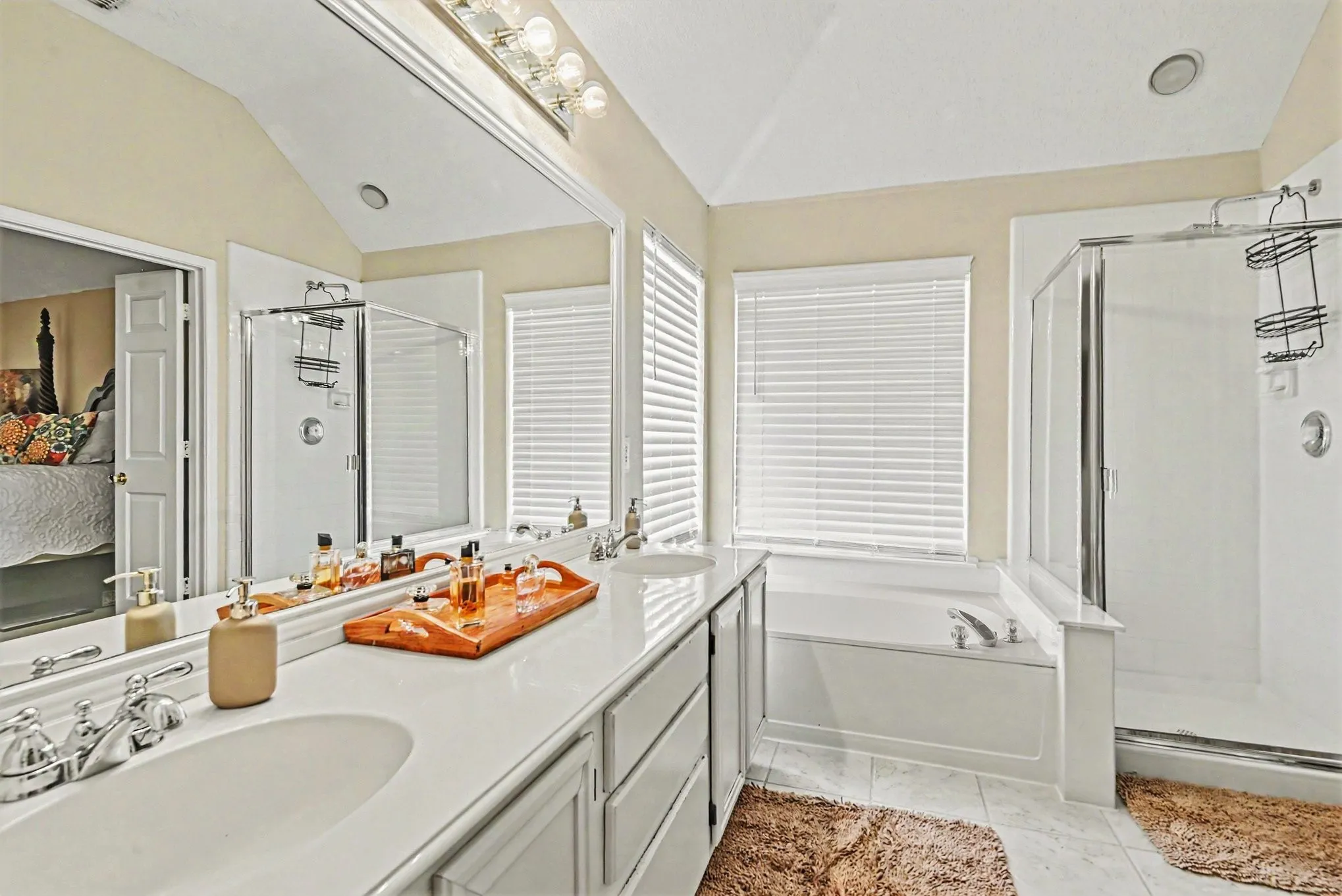Single Family Residence For Sale in Tarrant County , 4654 Park Court, Fort Worth, Texas 76137, 3 Bedroom, 2 Bathroom, 2 Garage spaces, 1,802 Sqft, built in 1997, mls#21309533, Real Estate Agent in Fort Worth, Homes For Sale in Tarrant county, Homes For Sale in Fort Worth, Realtor in Fort Worth Texas, Real Estate Brokerage Independent Realty Texas, Luminita Cordes Realtor