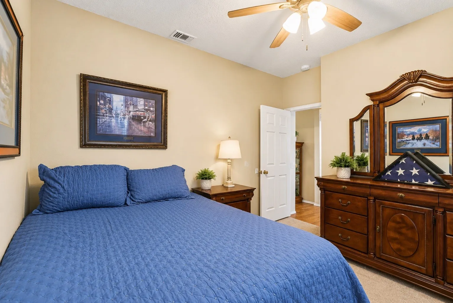 Single Family Residence For Sale in Tarrant County , 4654 Park Court, Fort Worth, Texas 76137, 3 Bedroom, 2 Bathroom, 2 Garage spaces, 1,802 Sqft, built in 1997, mls#21309533, Real Estate Agent in Fort Worth, Homes For Sale in Tarrant county, Homes For Sale in Fort Worth, Realtor in Fort Worth Texas, Real Estate Brokerage Independent Realty Texas, Luminita Cordes Realtor